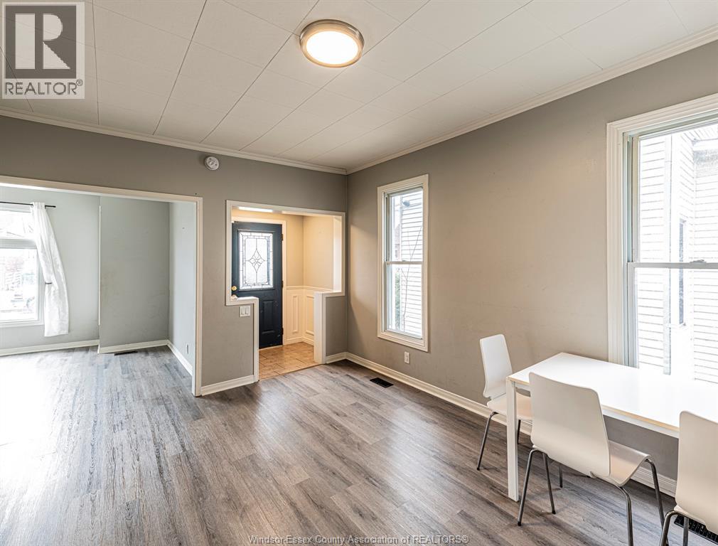 420 Pierre Avenue, Windsor, Ontario  N9A 2K2 - Photo 2 - 26007436