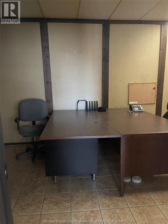 374 Shepherd Street West, Windsor, Ontario  N8X 1C3 - Photo 10 - 26007414