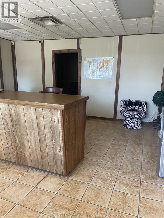 374 Shepherd Street West, Windsor, Ontario  N8X 1C3 - Photo 9 - 26007414