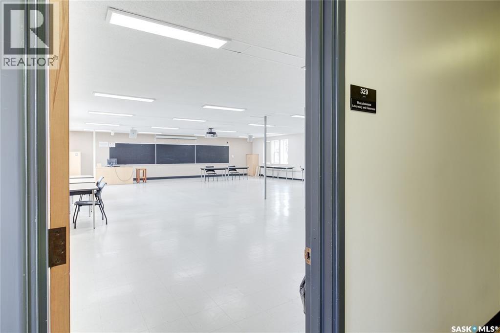 1121 College Drive, Saskatoon, Saskatchewan  S7N 0W3 - Photo 6 - SK005532