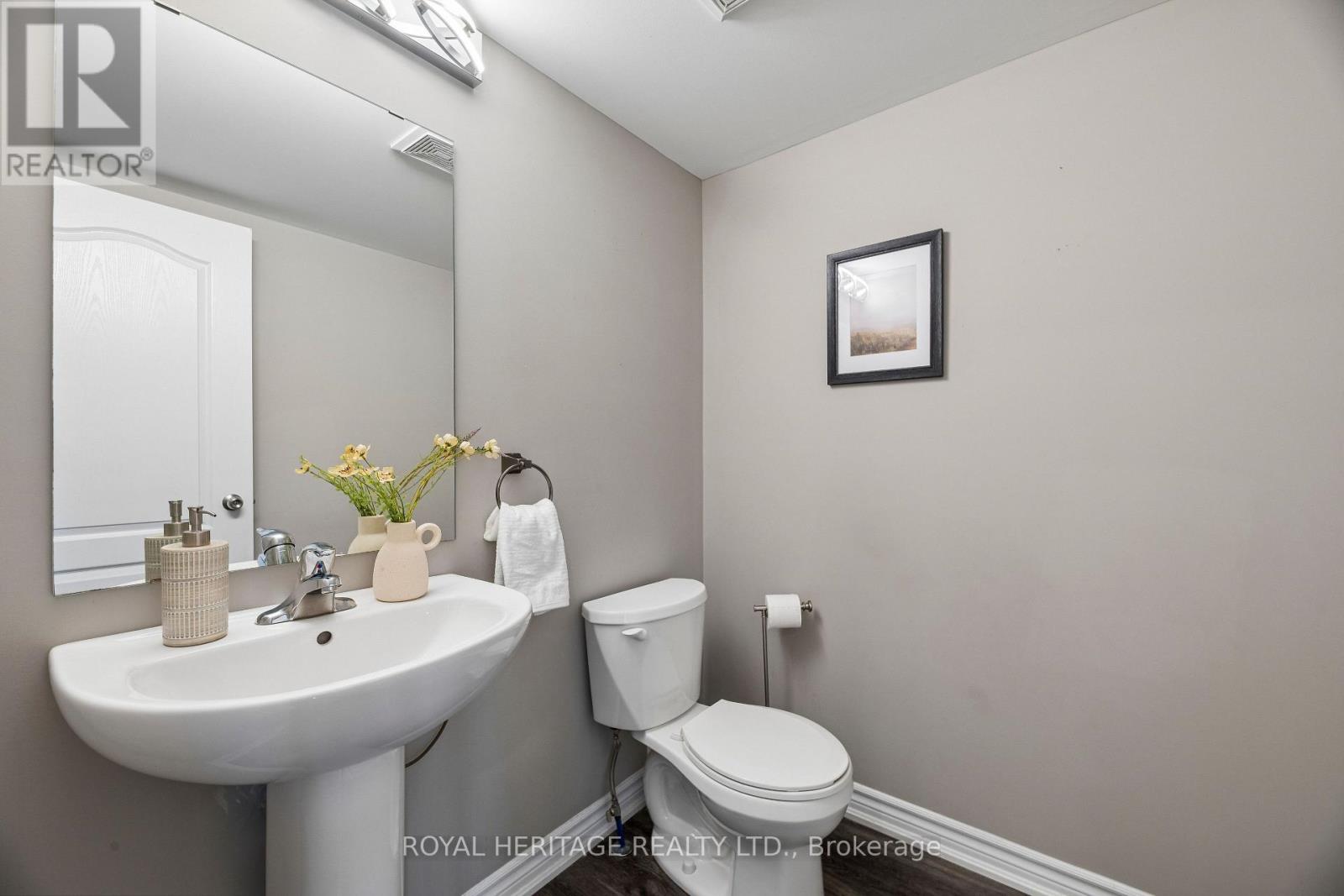 54 Streathern Way, Clarington, Ontario  L1C 3X1 - Photo 16 - E12971434