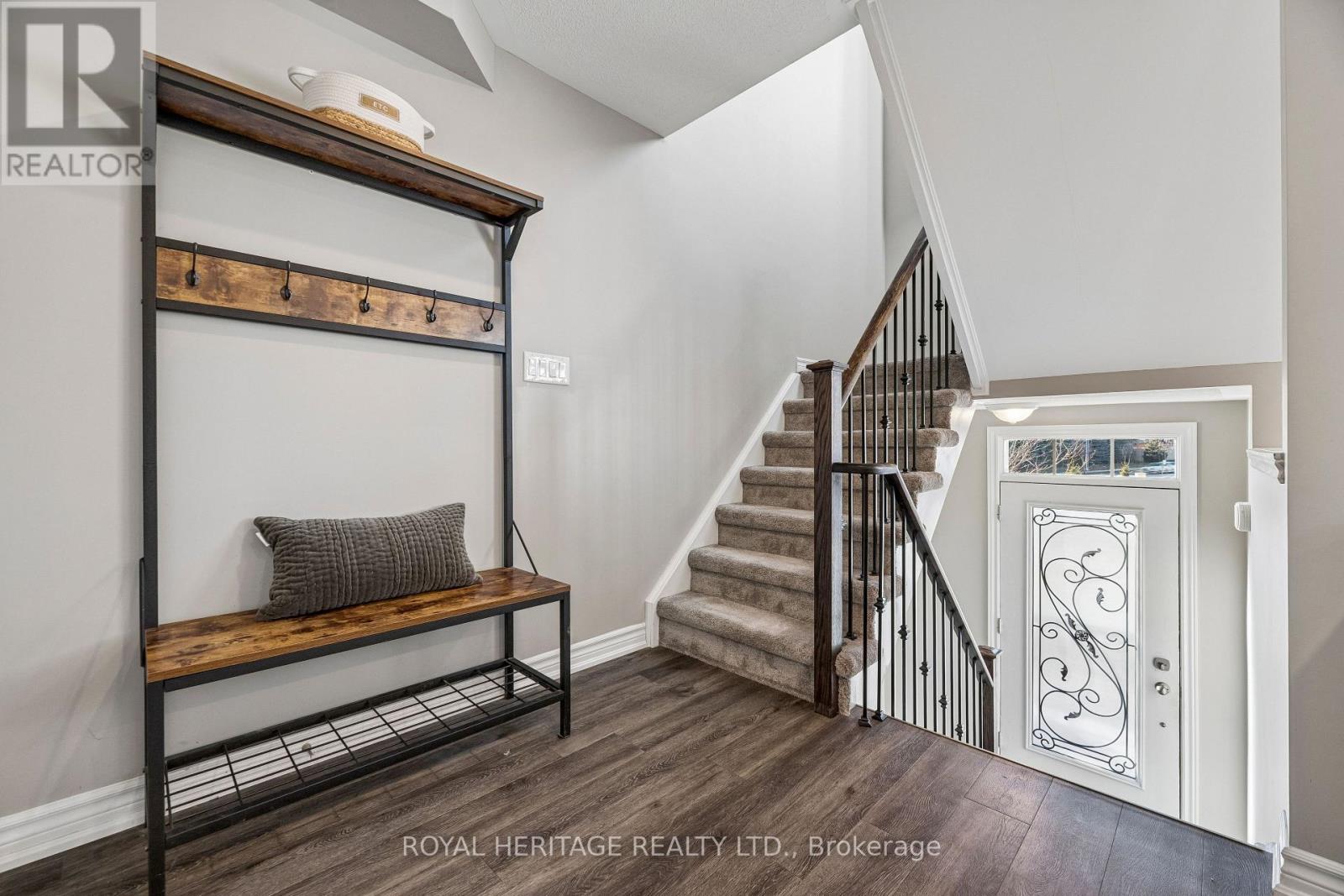 54 Streathern Way, Clarington, Ontario  L1C 3X1 - Photo 17 - E12971434