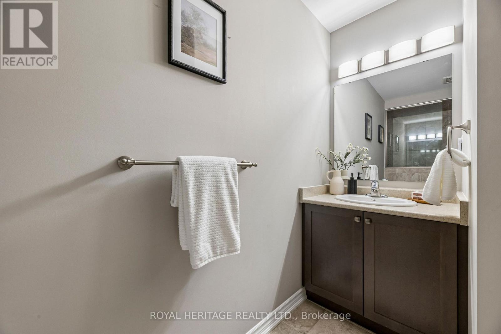 54 Streathern Way, Clarington, Ontario  L1C 3X1 - Photo 21 - E12971434