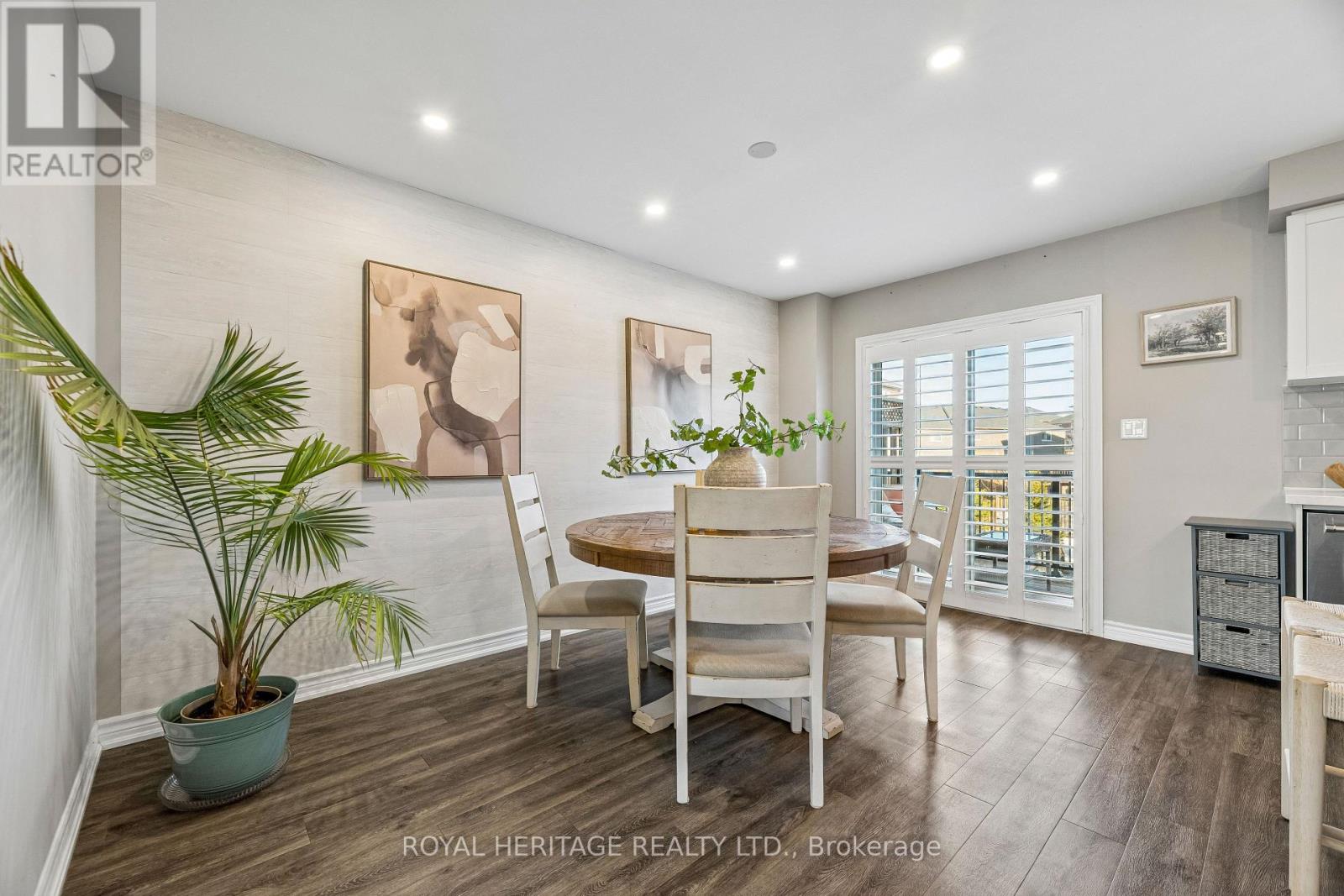 54 Streathern Way, Clarington, Ontario  L1C 3X1 - Photo 8 - E12971434