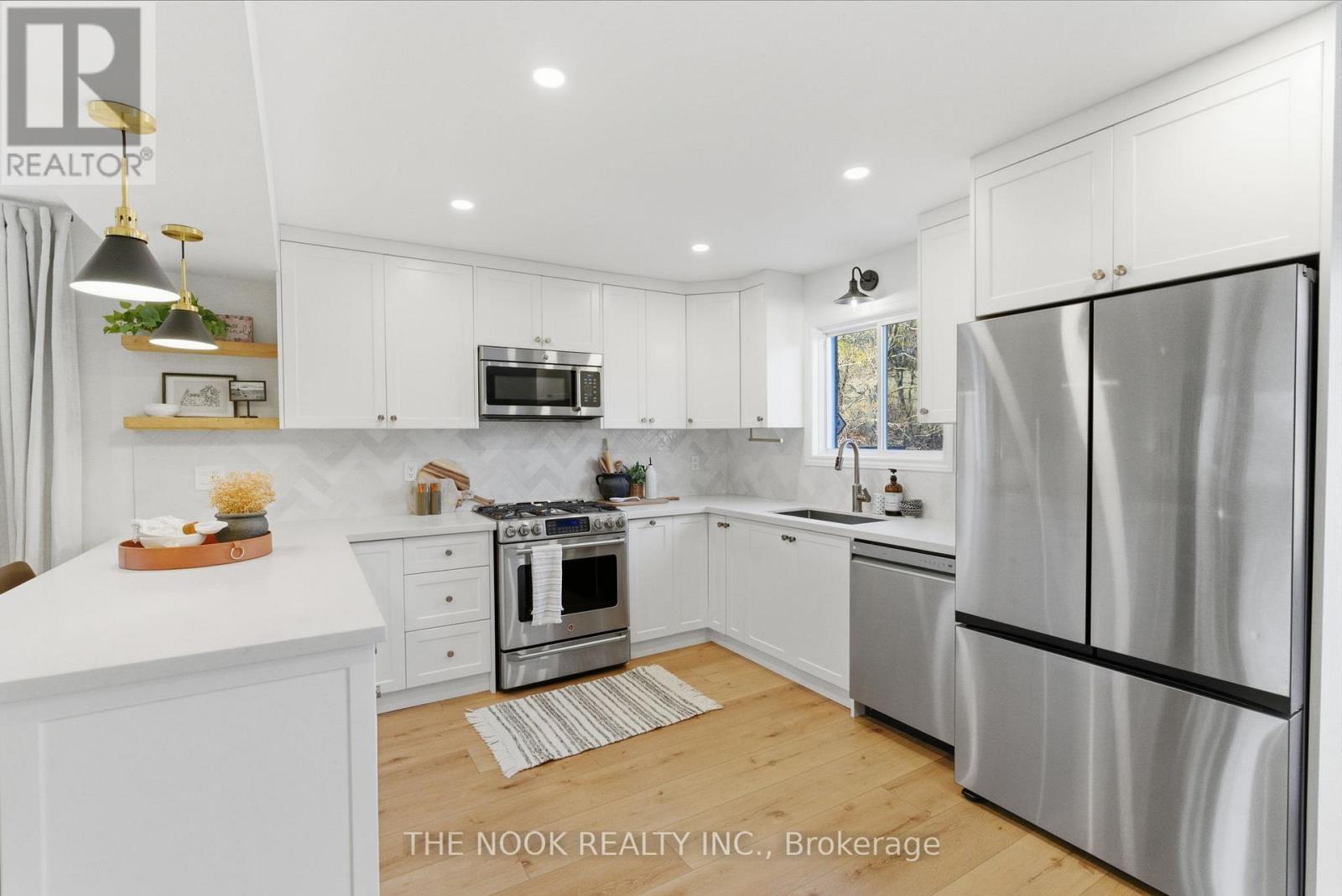 33 Abernethy Crescent, Clarington, Ontario L1C 4Z1 - Photo 13 - E12971564