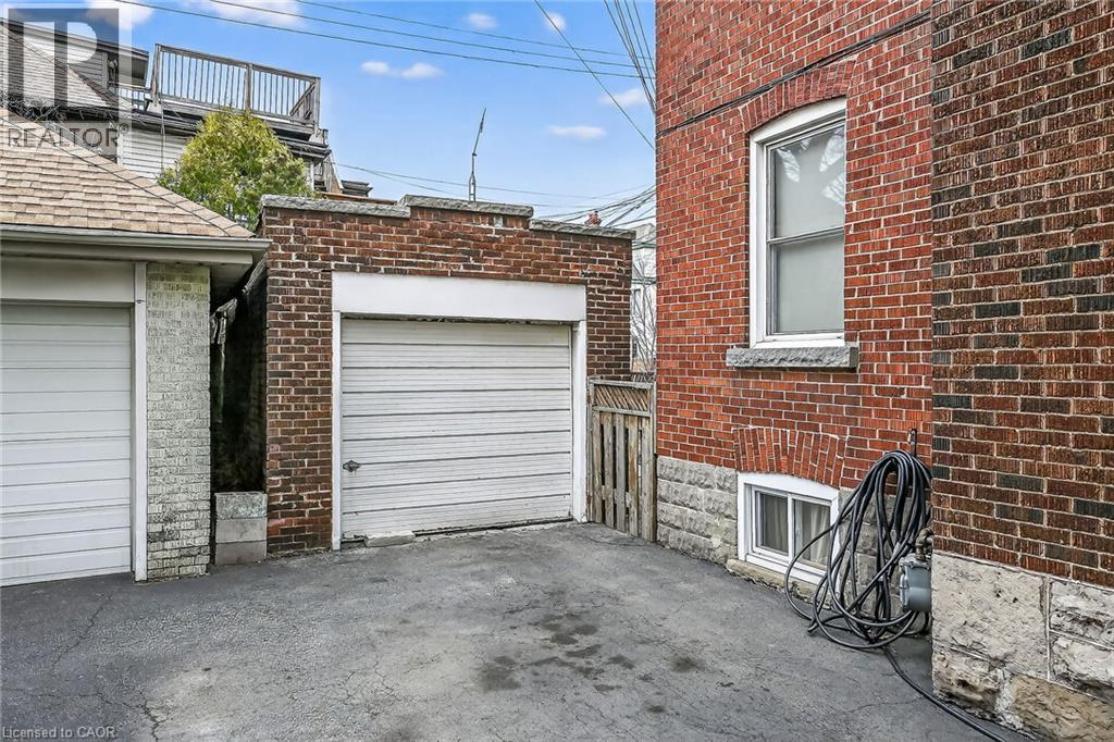 96 Barnesdale Boulevard S, Hamilton, Ontario  L8M 2V6 - Photo 39 - 40818709