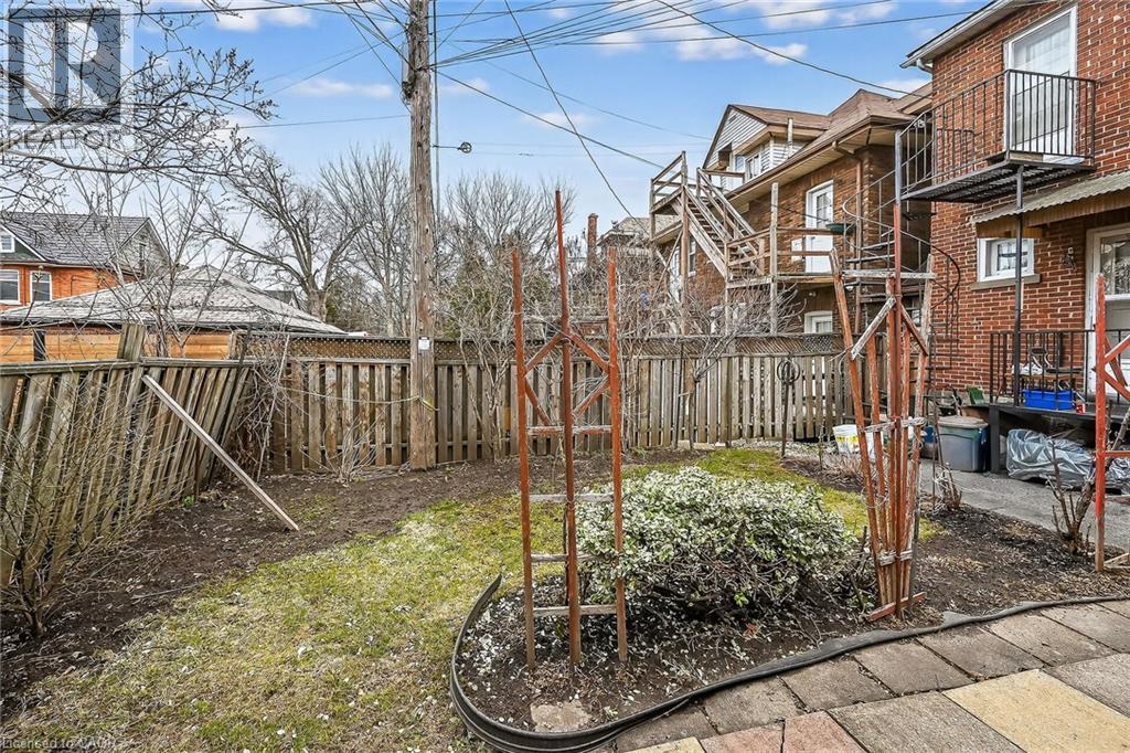 96 Barnesdale Boulevard S, Hamilton, Ontario  L8M 2V6 - Photo 43 - 40818709