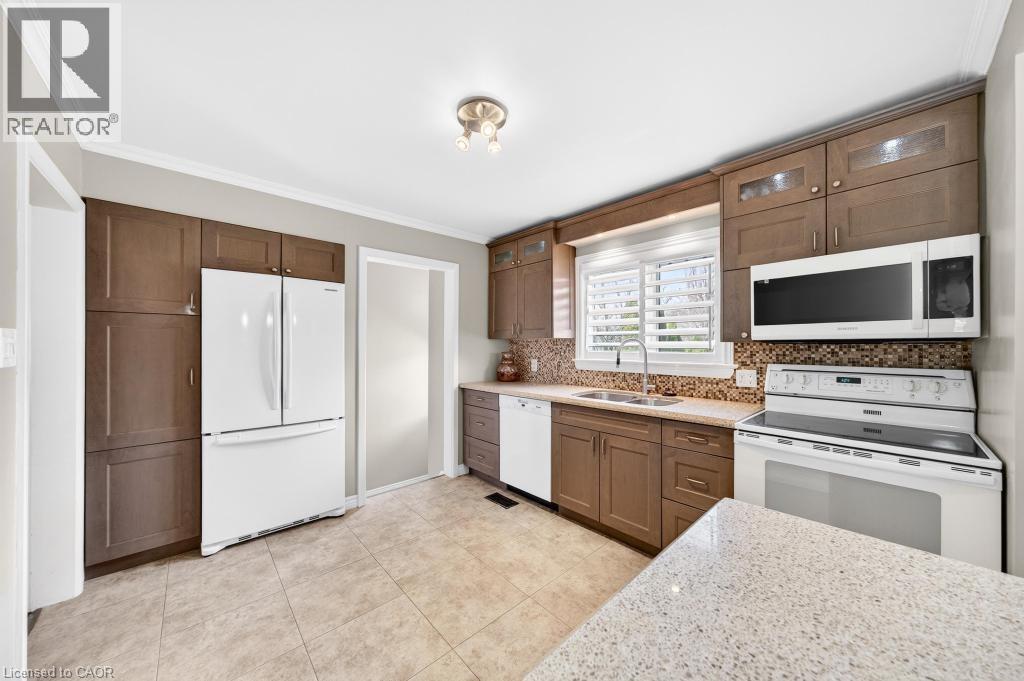 2205 Joyce Street, Burlington, Ontario  L7R 2B6 - Photo 20 - 40814153