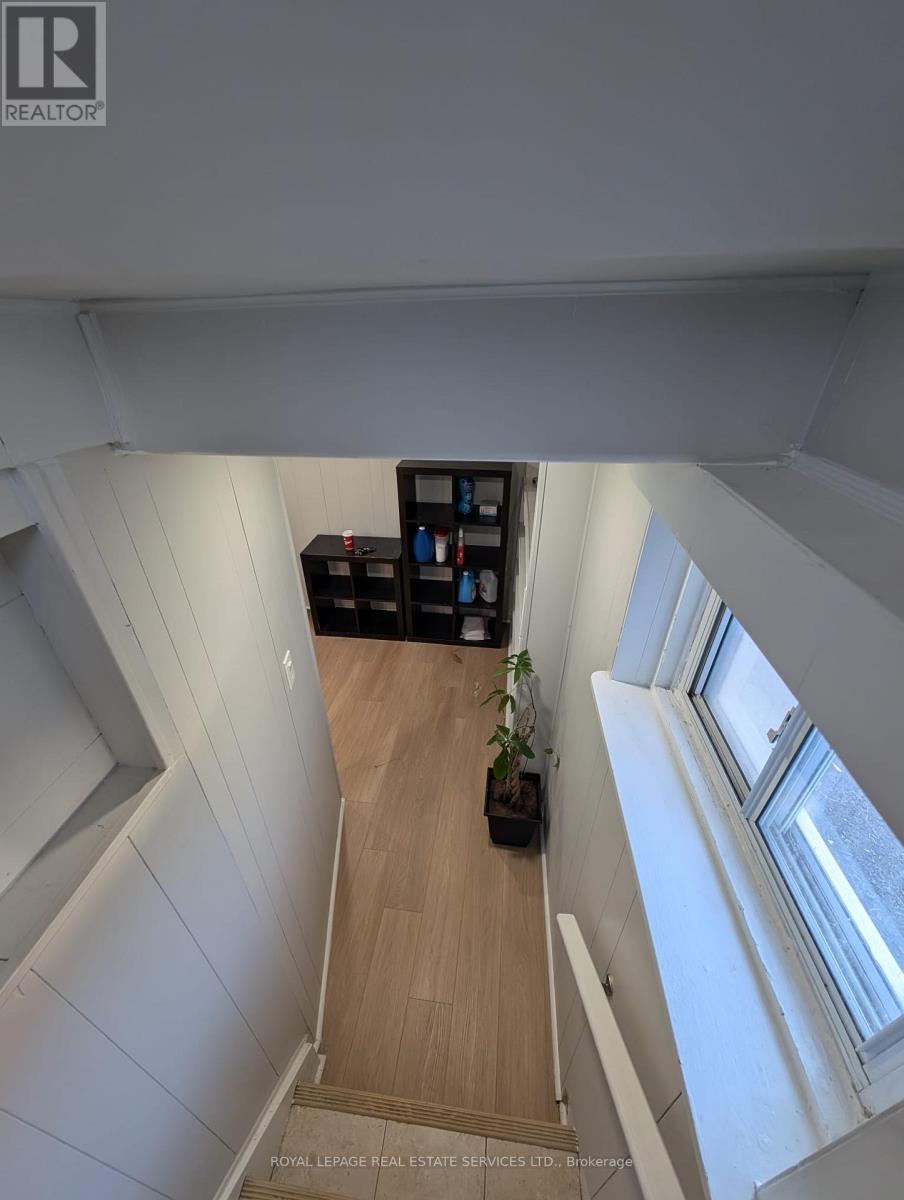 Lower - 126 Sheldon Avenue, Newmarket, Ontario  L3Y 2V7 - Photo 9 - N12962000