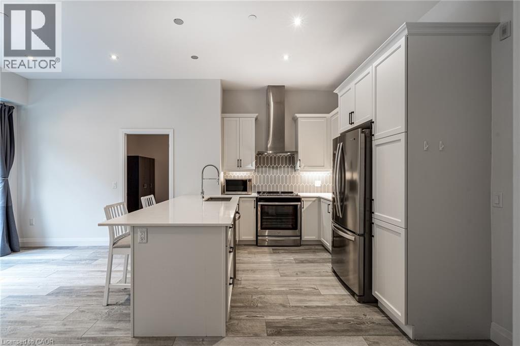 1 Redfern Avenue Unit# 118, Hamilton, Ontario  L9C 0E6 - Photo 5 - 40818740