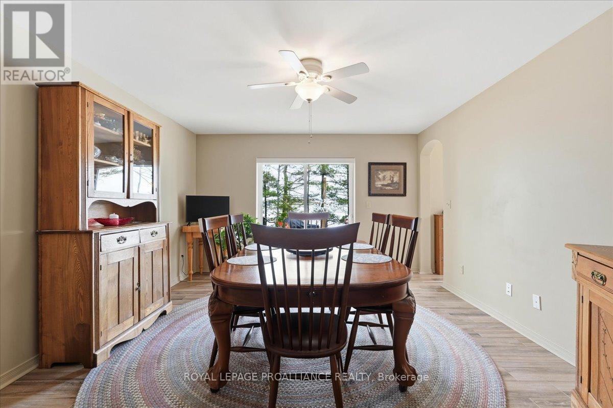 13 Mazinaw Heights Road N, Frontenac, Ontario  K0H 1K0 - Photo 10 - X12971506