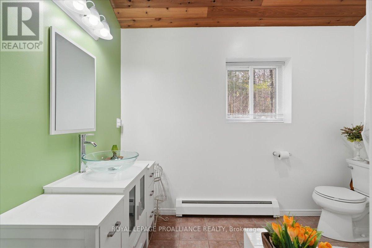 13 Mazinaw Heights Road N, Frontenac, Ontario  K0H 1K0 - Photo 25 - X12971506