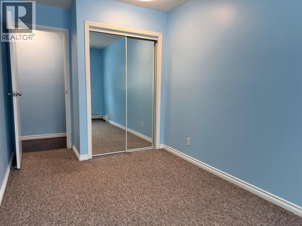 212b, 295 Columbia Boulevard W, Lethbridge, Alberta  T1K 4B8 - Photo 20 - A2298351