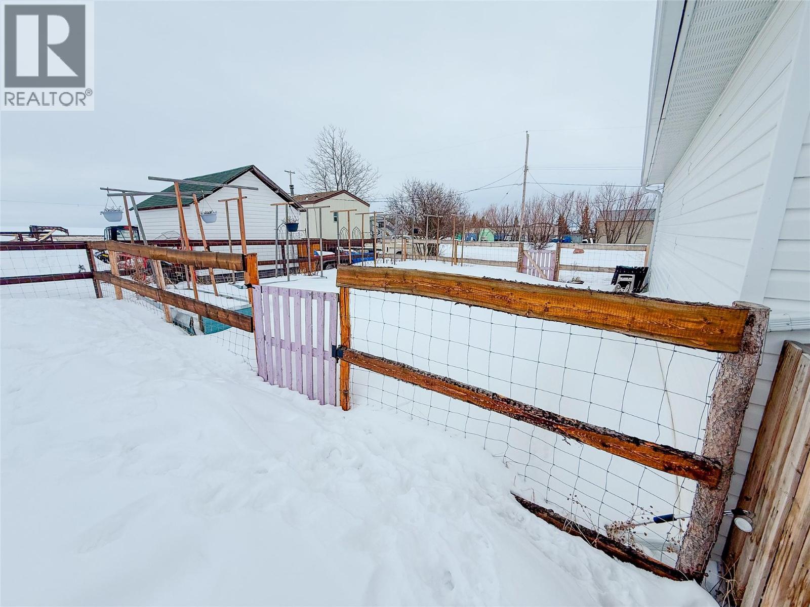 608 406 Avenue, Rolla, British Columbia  V0C 2G0 - Photo 18 - 10381992