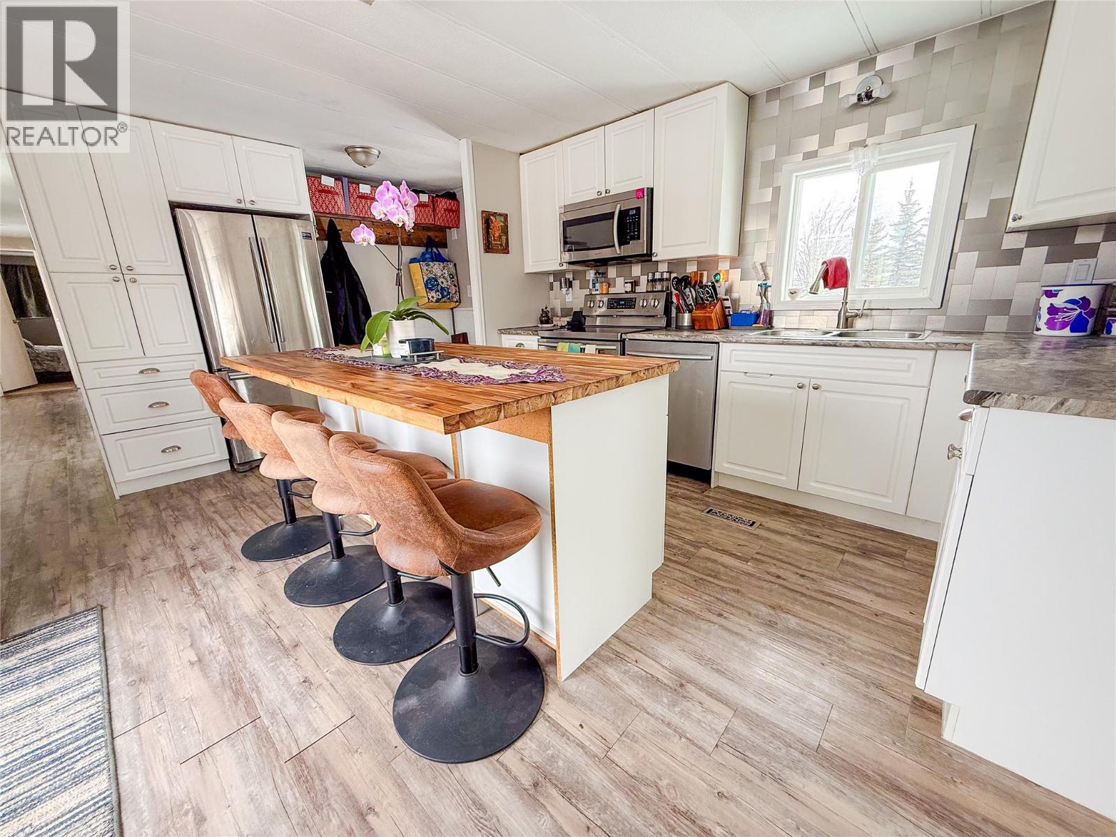 608 406 Avenue, Rolla, British Columbia  V0C 2G0 - Photo 4 - 10381992