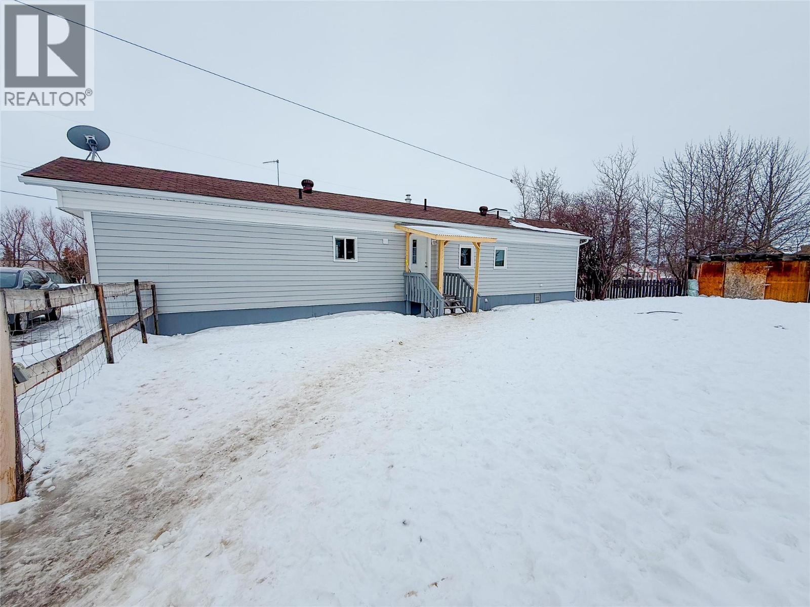 608 406 Avenue, Rolla, British Columbia  V0C 2G0 - Photo 17 - 10381992