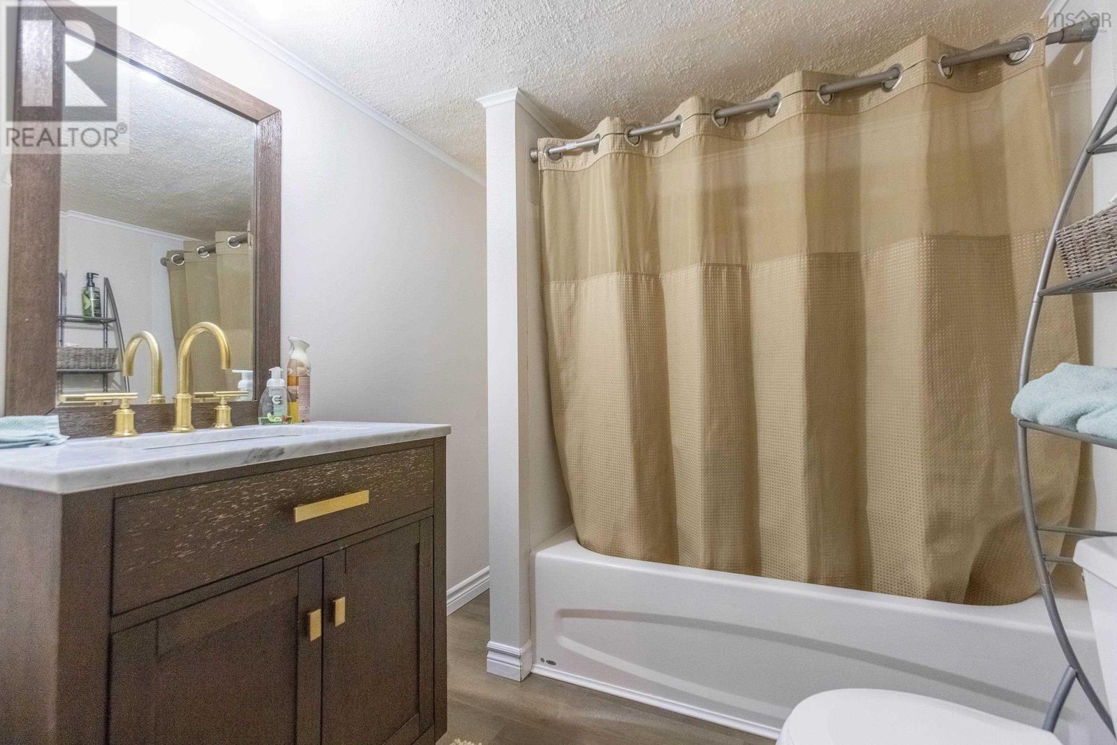 19 Boylston Avenue, Amherst, Nova Scotia  B4H 3W9 - Photo 29 - 202606643