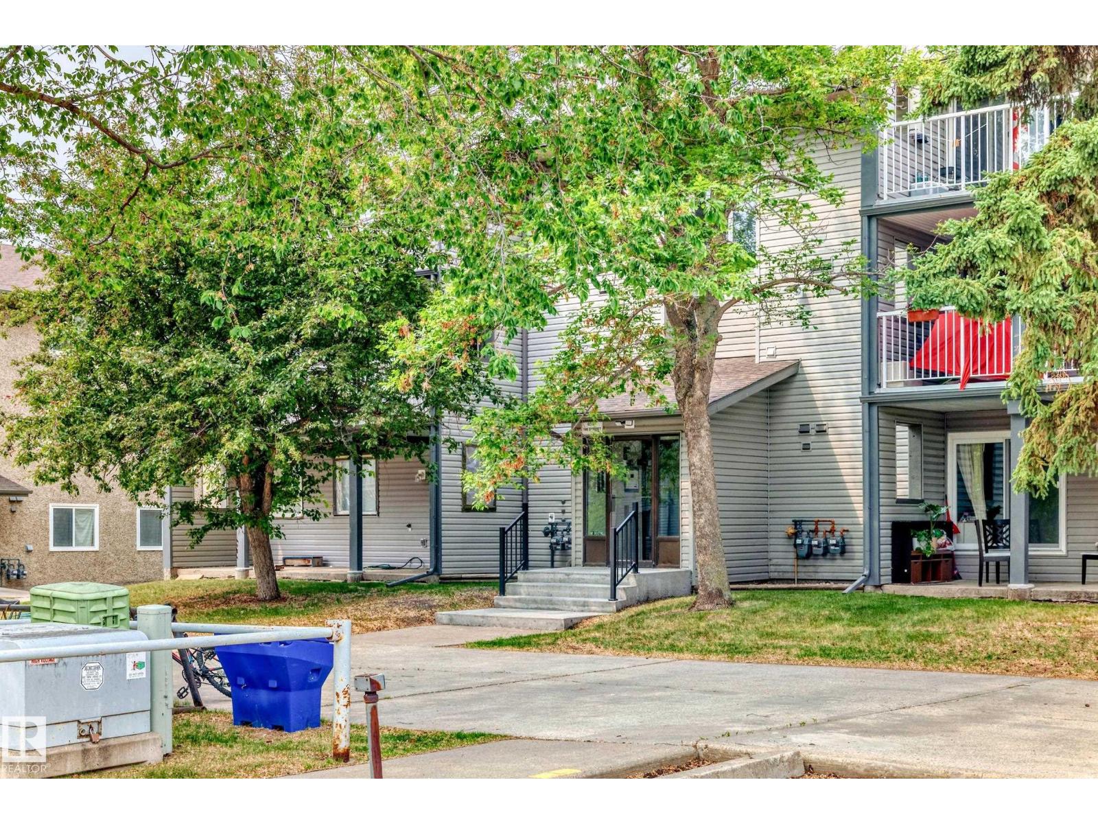 #105 6212 180 ST NW, Edmonton, Alberta