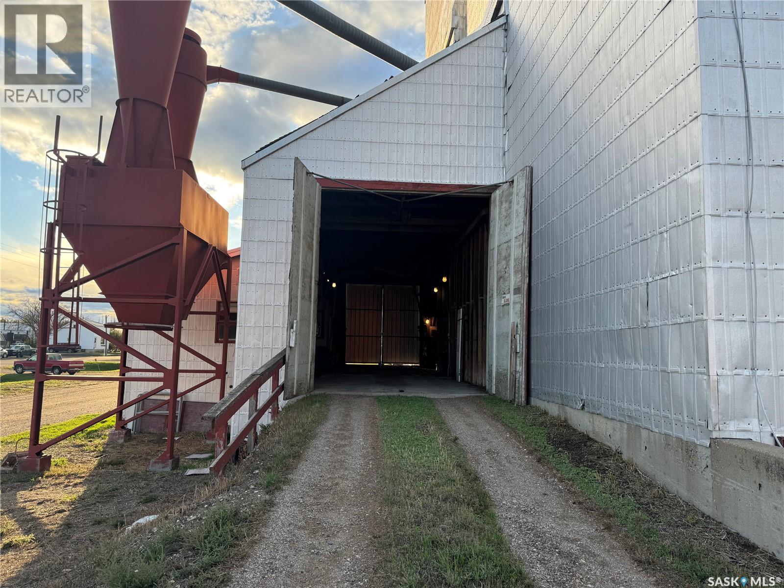 620 Railway Avenue, Conquest, Saskatchewan  S0L 0L0 - Photo 16 - SK032366