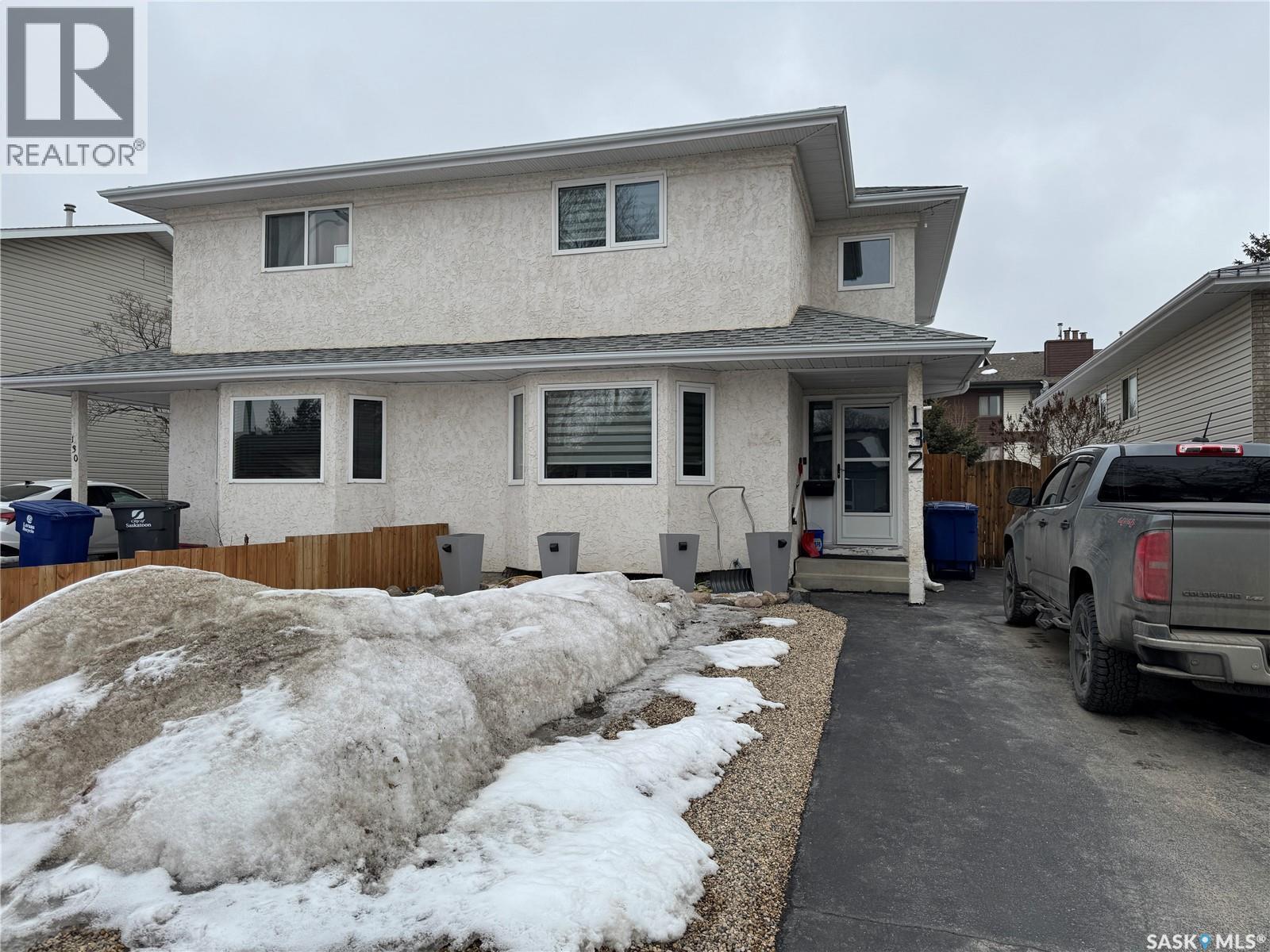 132 Barber Crescent, Saskatoon, Saskatchewan  S7M 5M7 - Photo 3 - SK032333