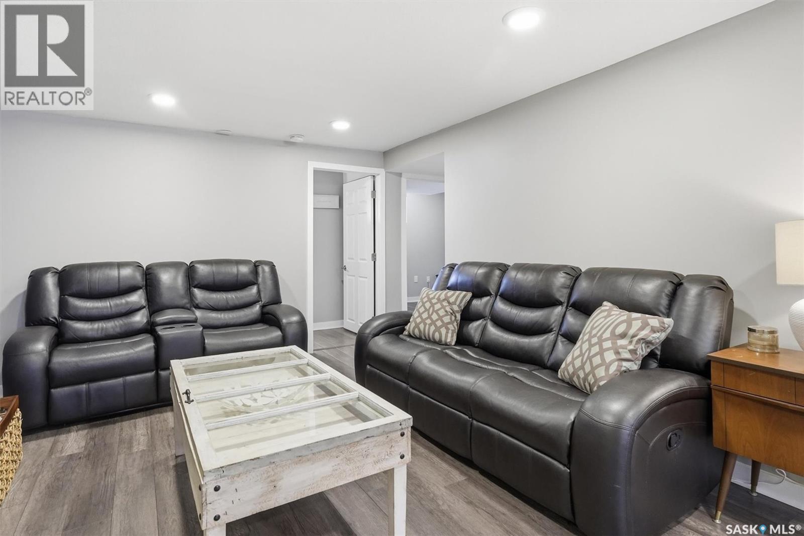 16 Pinder Crescent, Saskatoon, Saskatchewan  S7J 2K8 - Photo 27 - SK032284