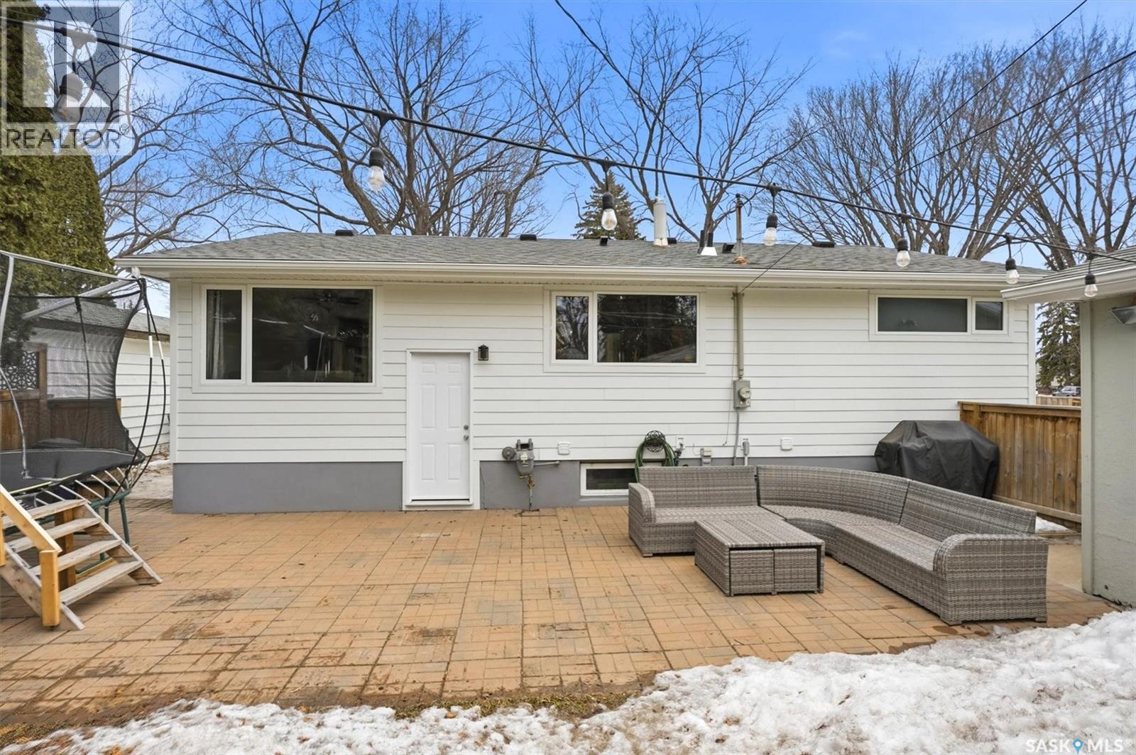 16 Pinder Crescent, Saskatoon, Saskatchewan  S7J 2K8 - Photo 37 - SK032284