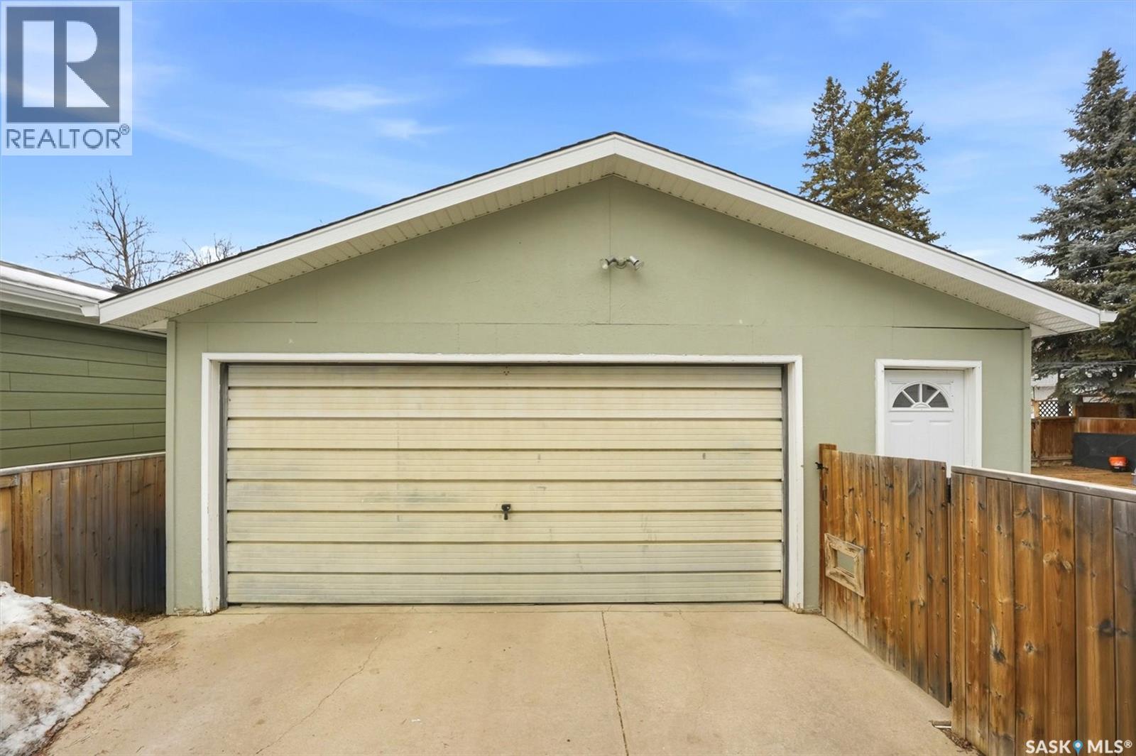 16 Pinder Crescent, Saskatoon, Saskatchewan  S7J 2K8 - Photo 44 - SK032284