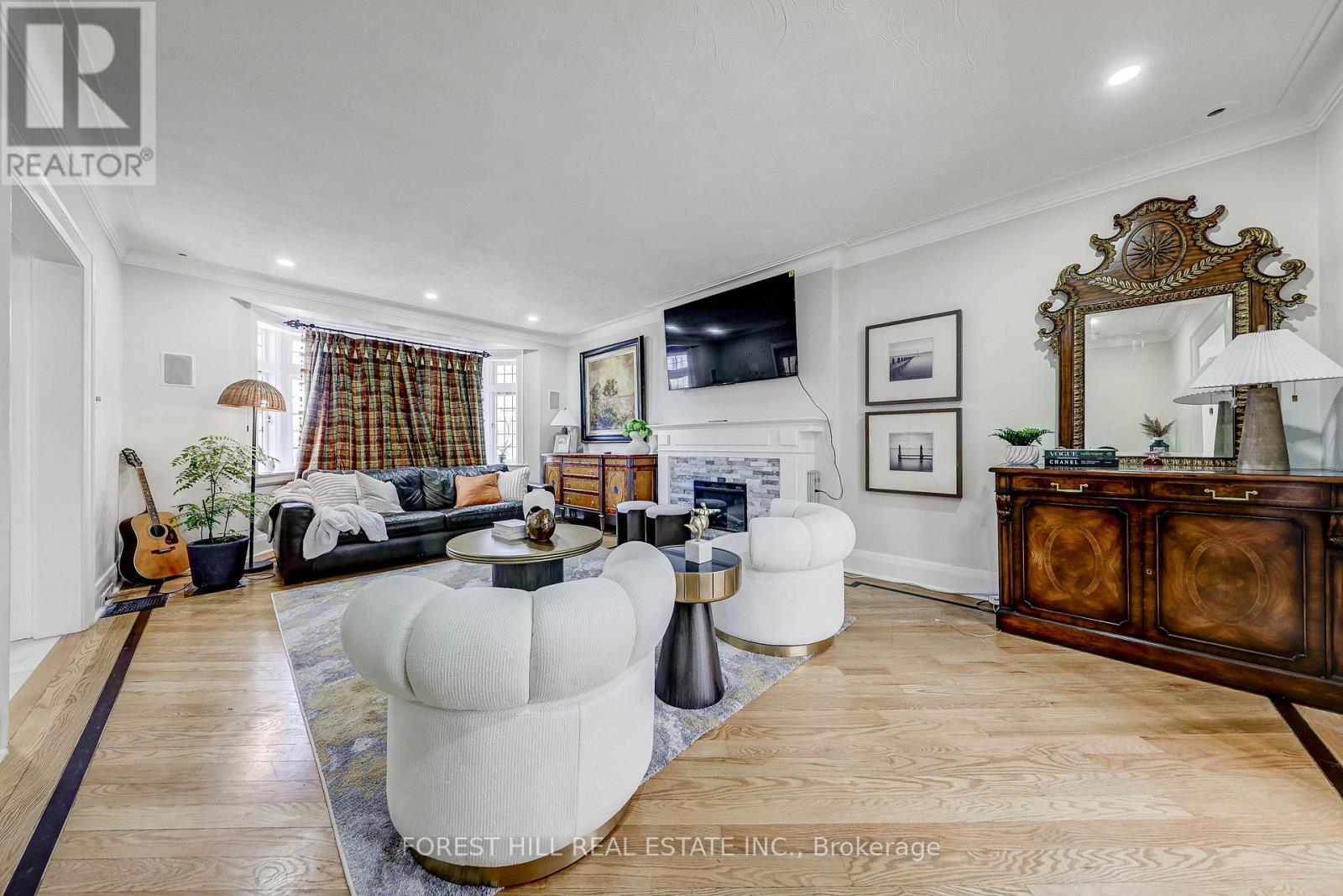 607 SPADINA ROAD Toronto (Forest Hill South), ON M5P 2X1