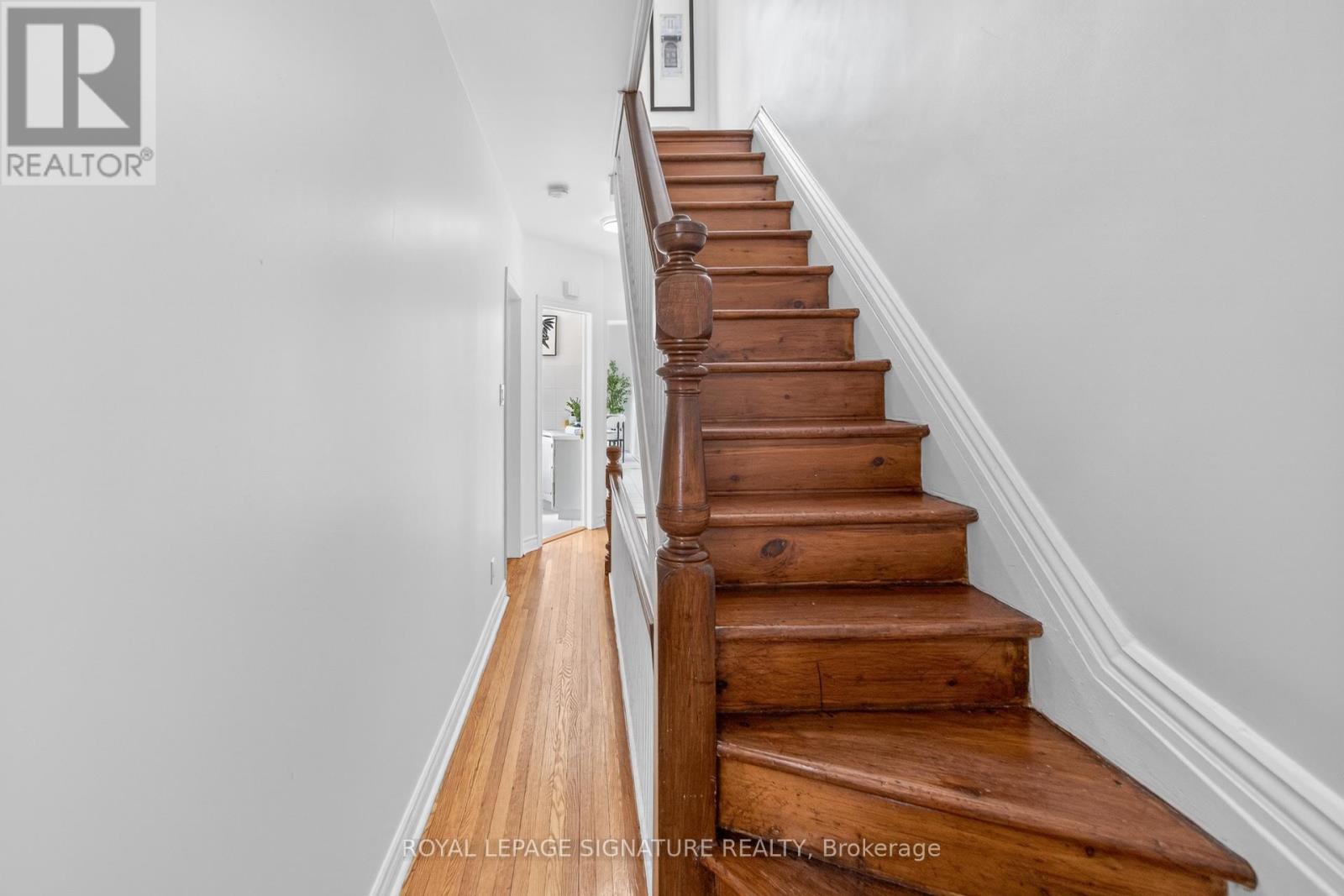 158 Margueretta Street, Toronto, Ontario  M6H 3S3 - Photo 16 - C12971488