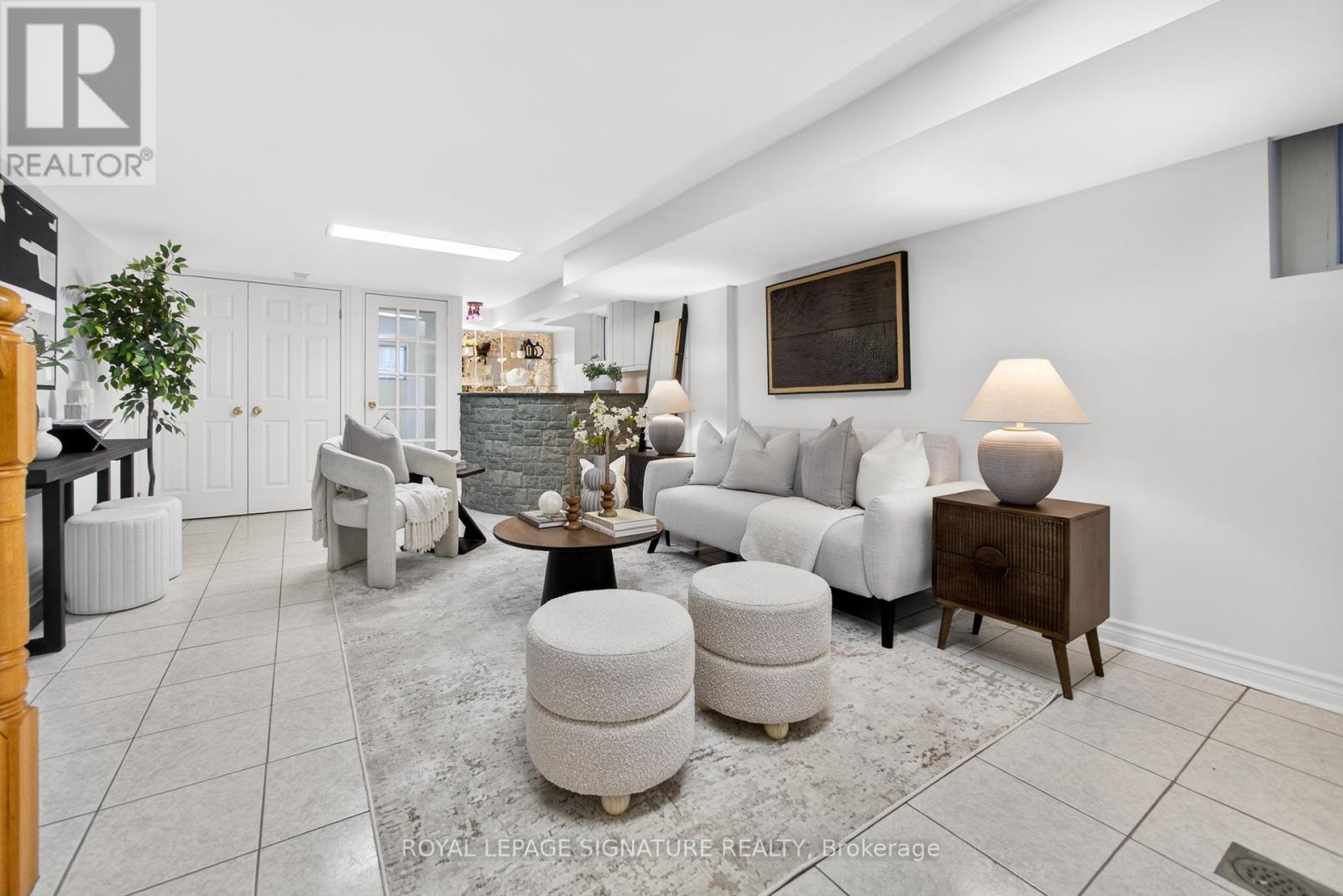 158 Margueretta Street, Toronto, Ontario  M6H 3S3 - Photo 21 - C12971488