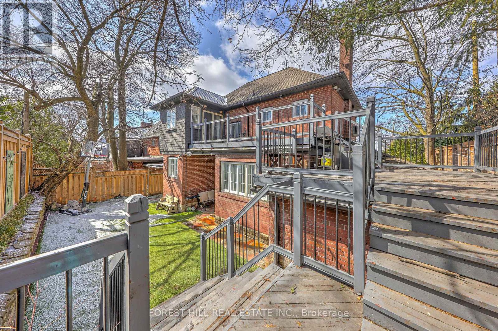 607 Spadina Road, Toronto, Ontario  M5P 2X1 - Photo 49 - C12971490