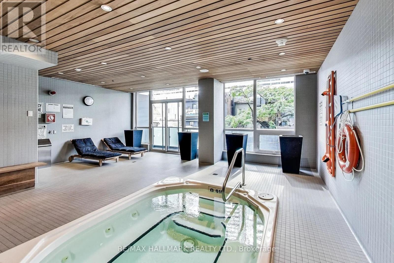 901 - 8 Mercer Street, Toronto, Ontario  M5V 0C4 - Photo 28 - C12971508