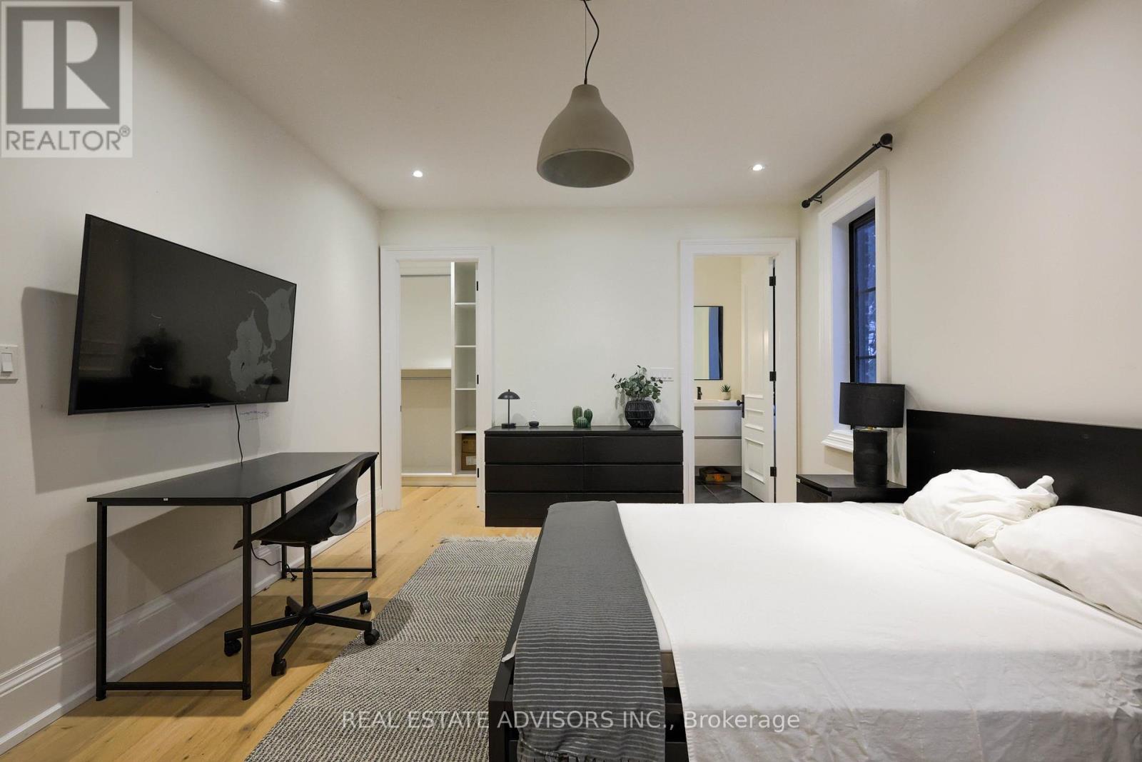 20 Arrowstook Road, Toronto, Ontario  M2K 1J9 - Photo 30 - C12971514