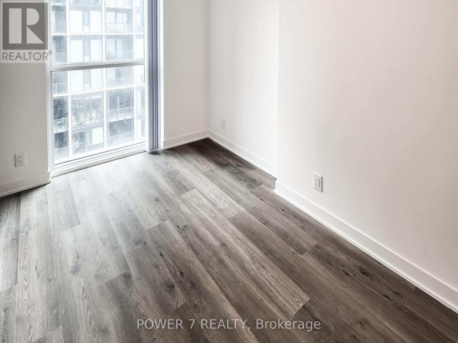 1911 - 180 Front Street E, Toronto, Ontario  M5A 0A9 - Photo 9 - C12971586