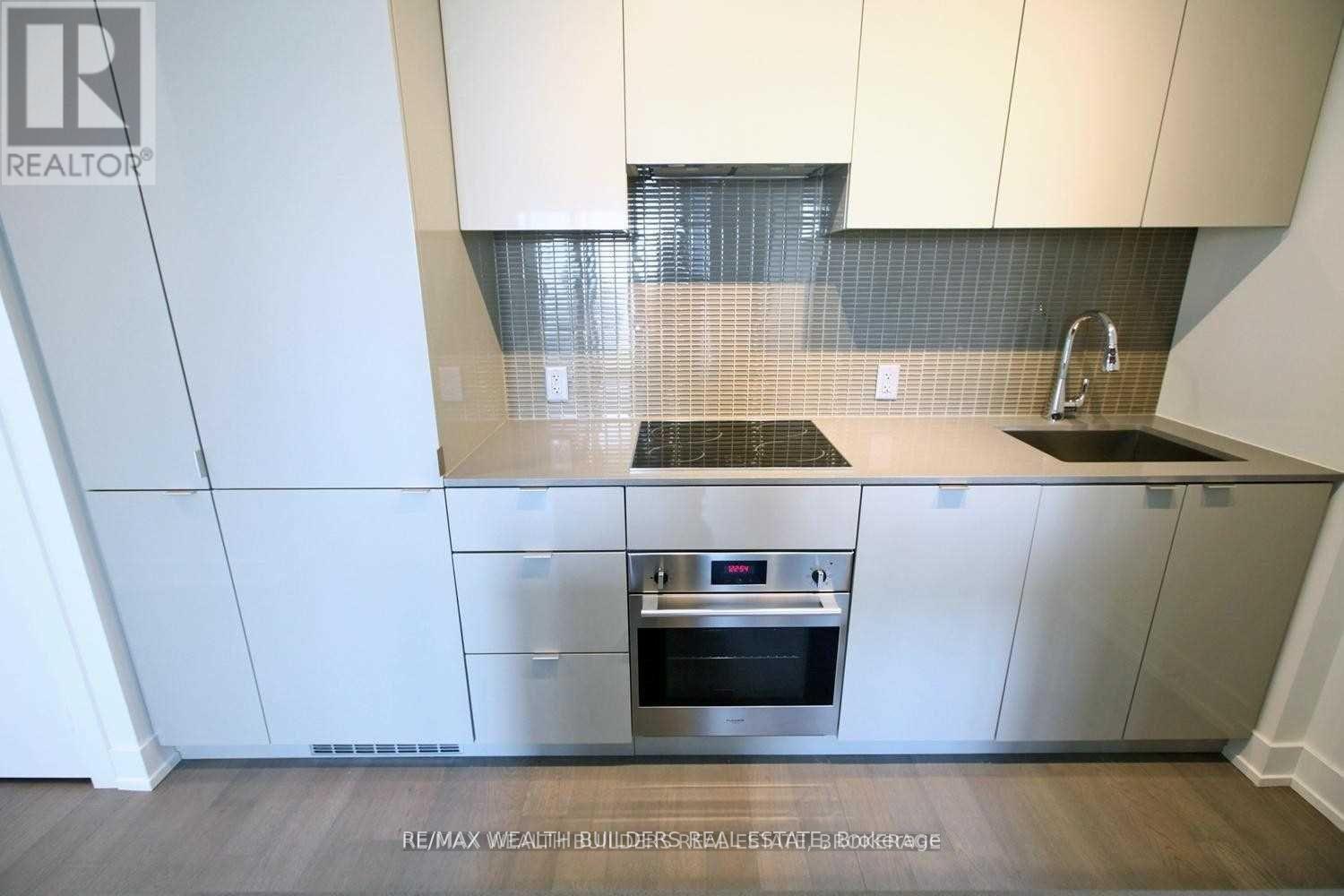 1103 - 7 Grenville Street, Toronto, Ontario  M4Y 1A1 - Photo 4 - C12971610