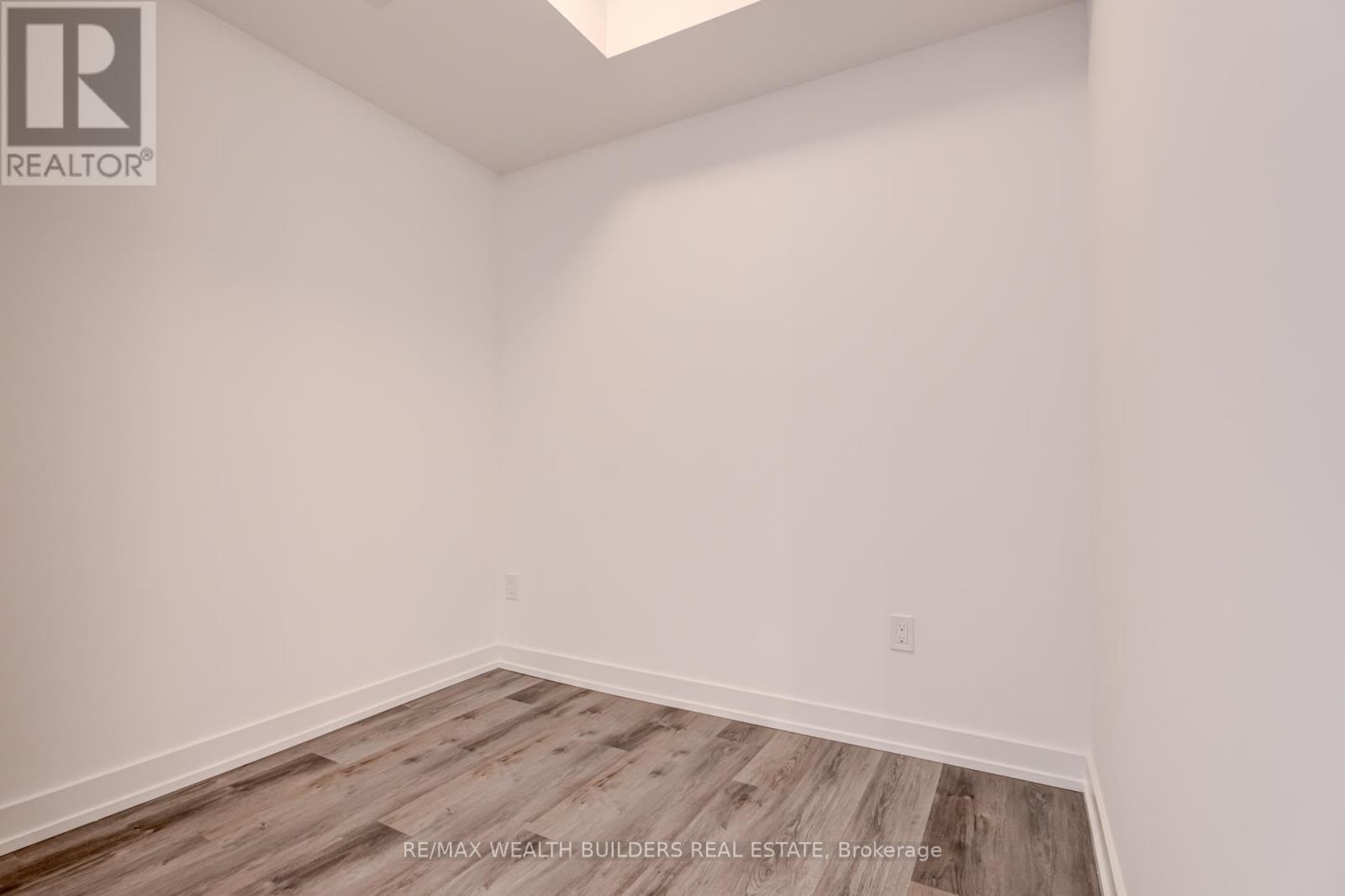 331 - 28 Eastern Avenue, Toronto, Ontario  M5A 0Y2 - Photo 10 - C12971664