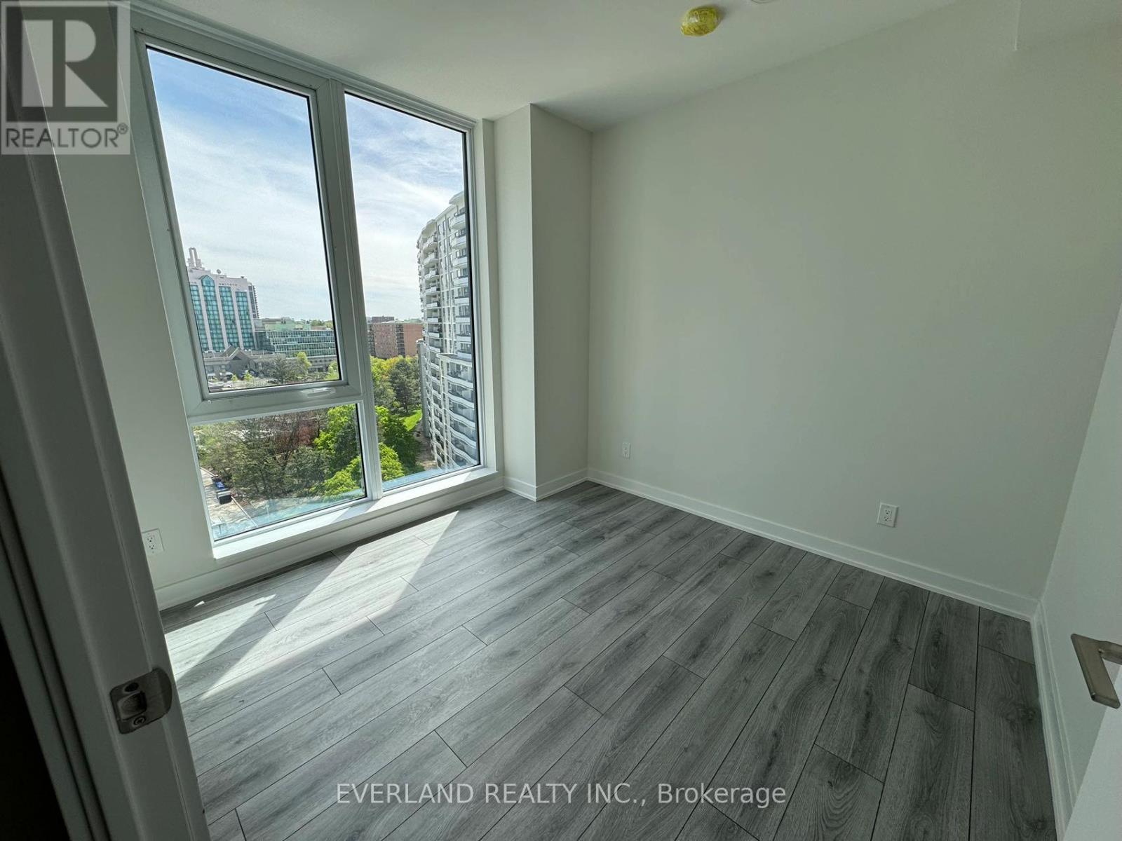 905 - 15 Ellerslie Avenue, Toronto, Ontario  M2N 0L7 - Photo 4 - C12971676