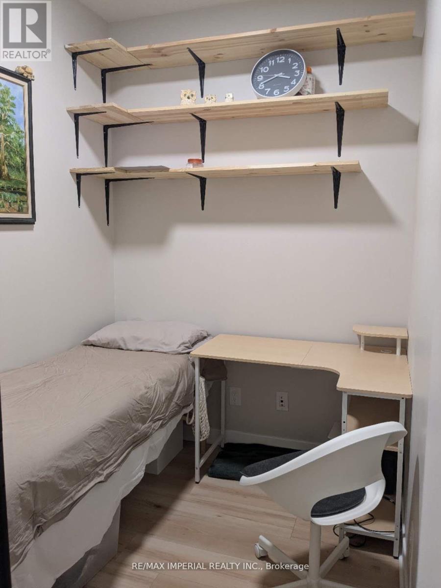 2006- BEDROOM 2 - 225 SACKVILLE STREET, Toronto, Ontario