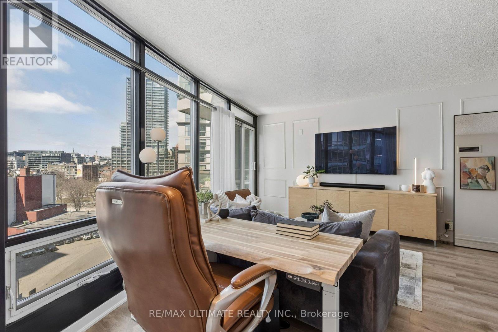 1102 - 373 Front Street W, Toronto, Ontario  M5V 3R7 - Photo 18 - C12971692