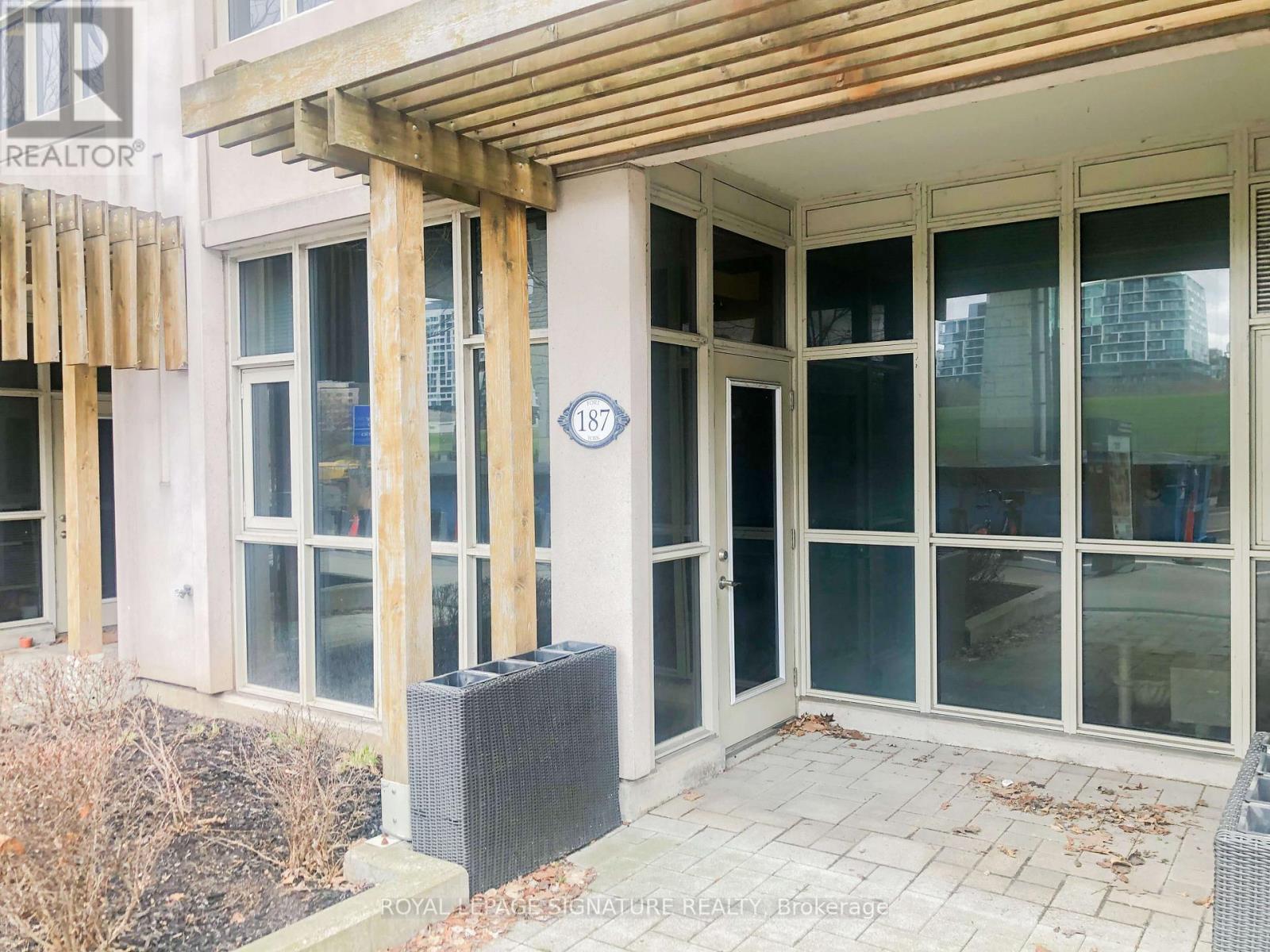 123 - 187 Fort York Boulevard W, Toronto, Ontario  M5V 0C2 - Photo 2 - C12971724