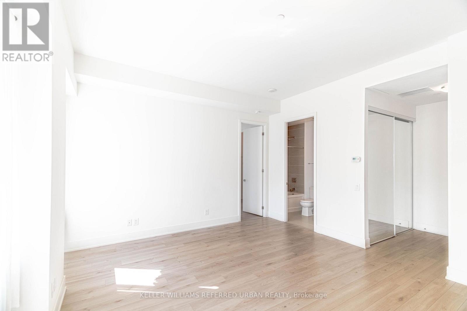 1206 - 111 St. Clair Avenue W, Toronto, Ontario  M4V 1N5 - Photo 5 - C12971726