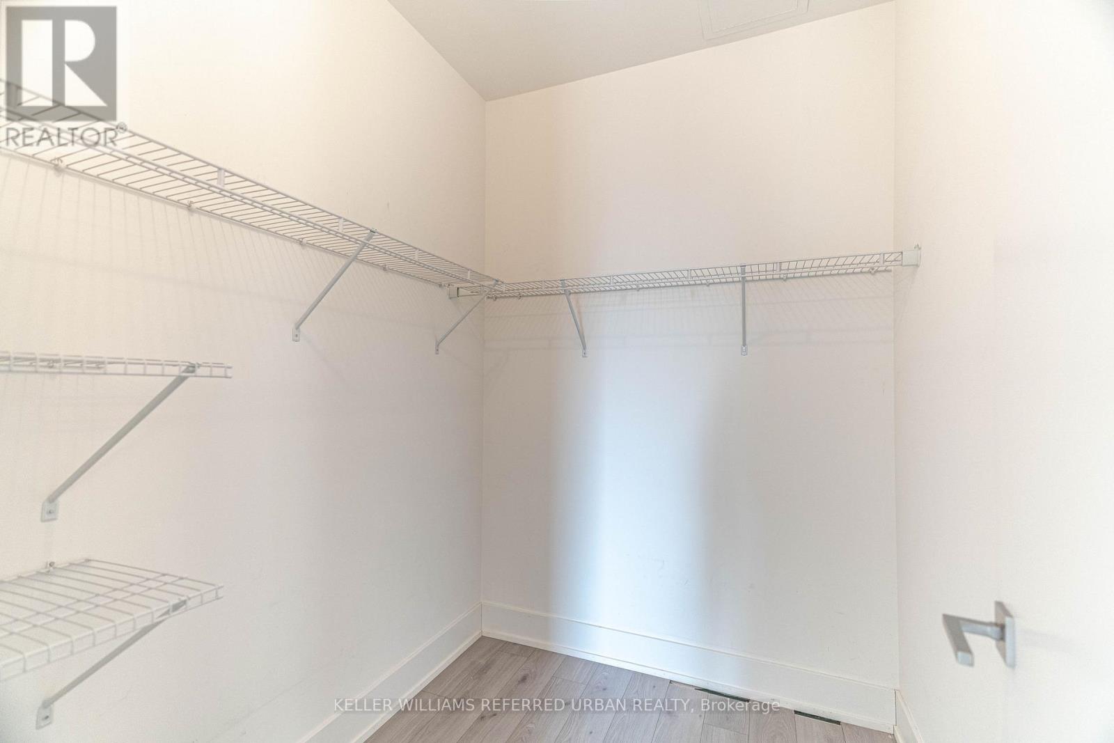 1206 - 111 St. Clair Avenue W, Toronto, Ontario  M4V 1N5 - Photo 8 - C12971726