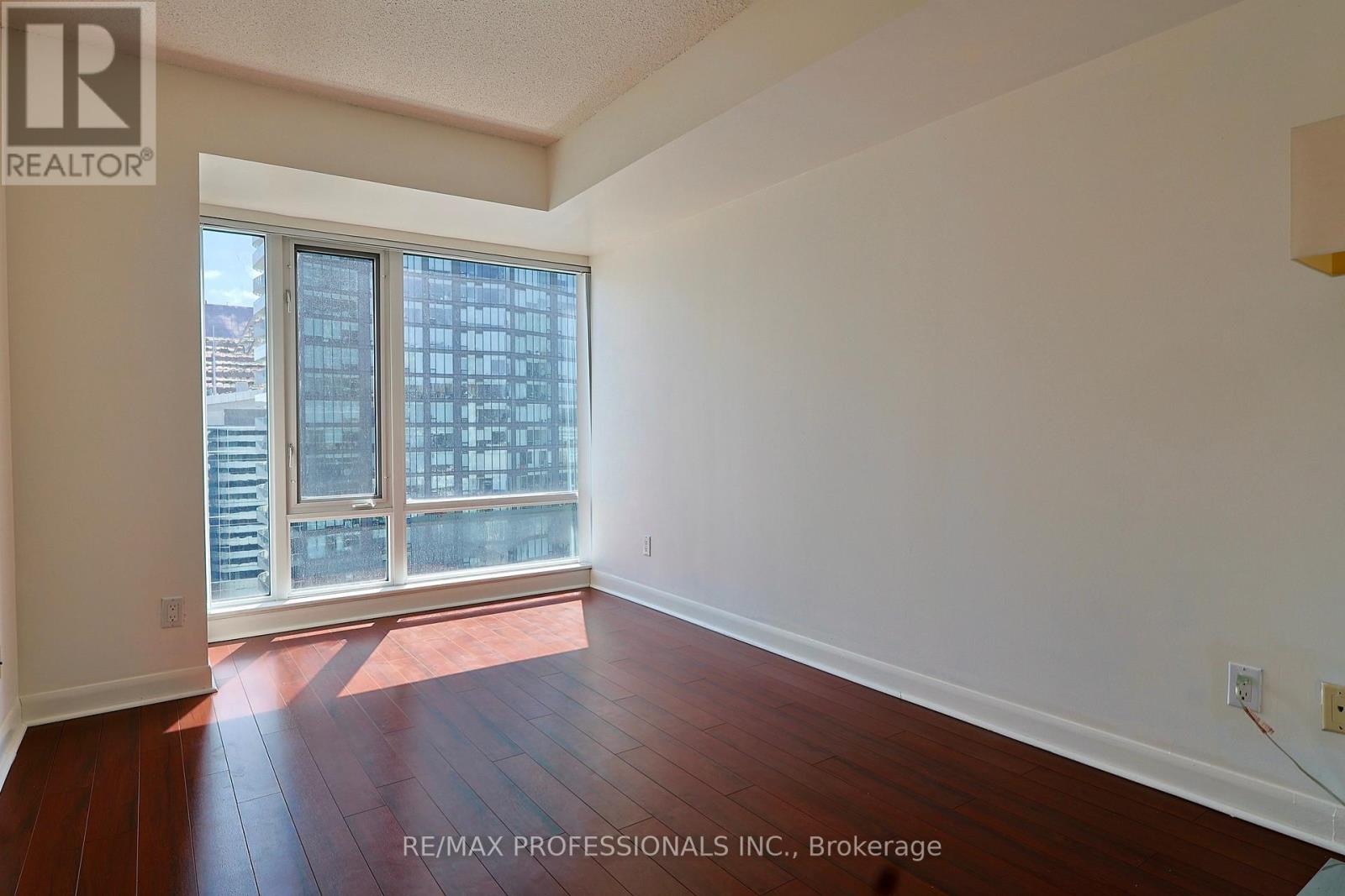 2806 - 210 Victoria Street, Toronto, Ontario  M5B 2R3 - Photo 11 - C12971732