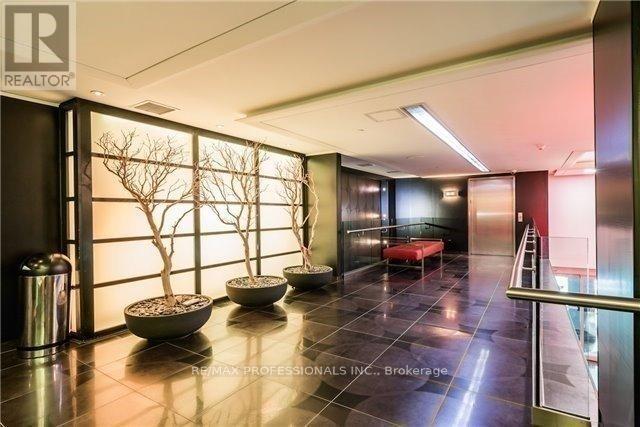 2806 - 210 Victoria Street, Toronto, Ontario  M5B 2R3 - Photo 3 - C12971732