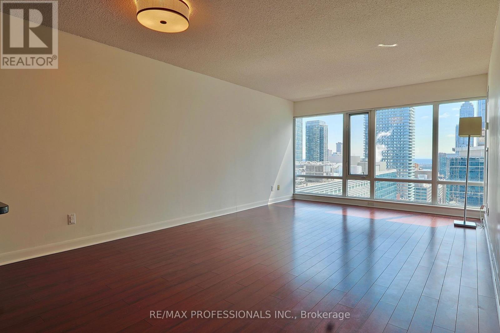 2806 - 210 Victoria Street, Toronto, Ontario  M5B 2R3 - Photo 6 - C12971732