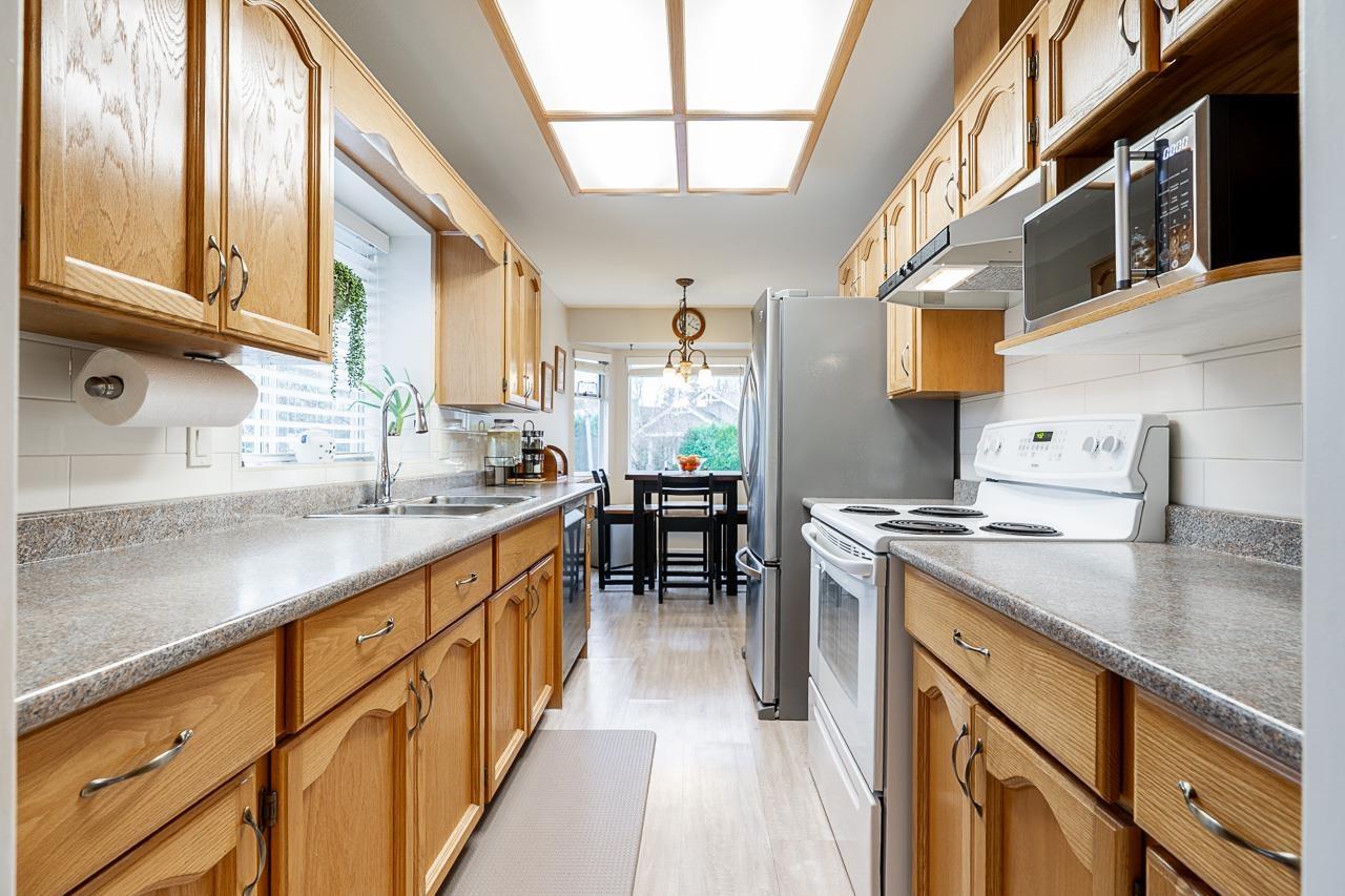 14035 16b Avenue, Surrey, British Columbia  V4A 8K3 - Photo 11 - R3107780