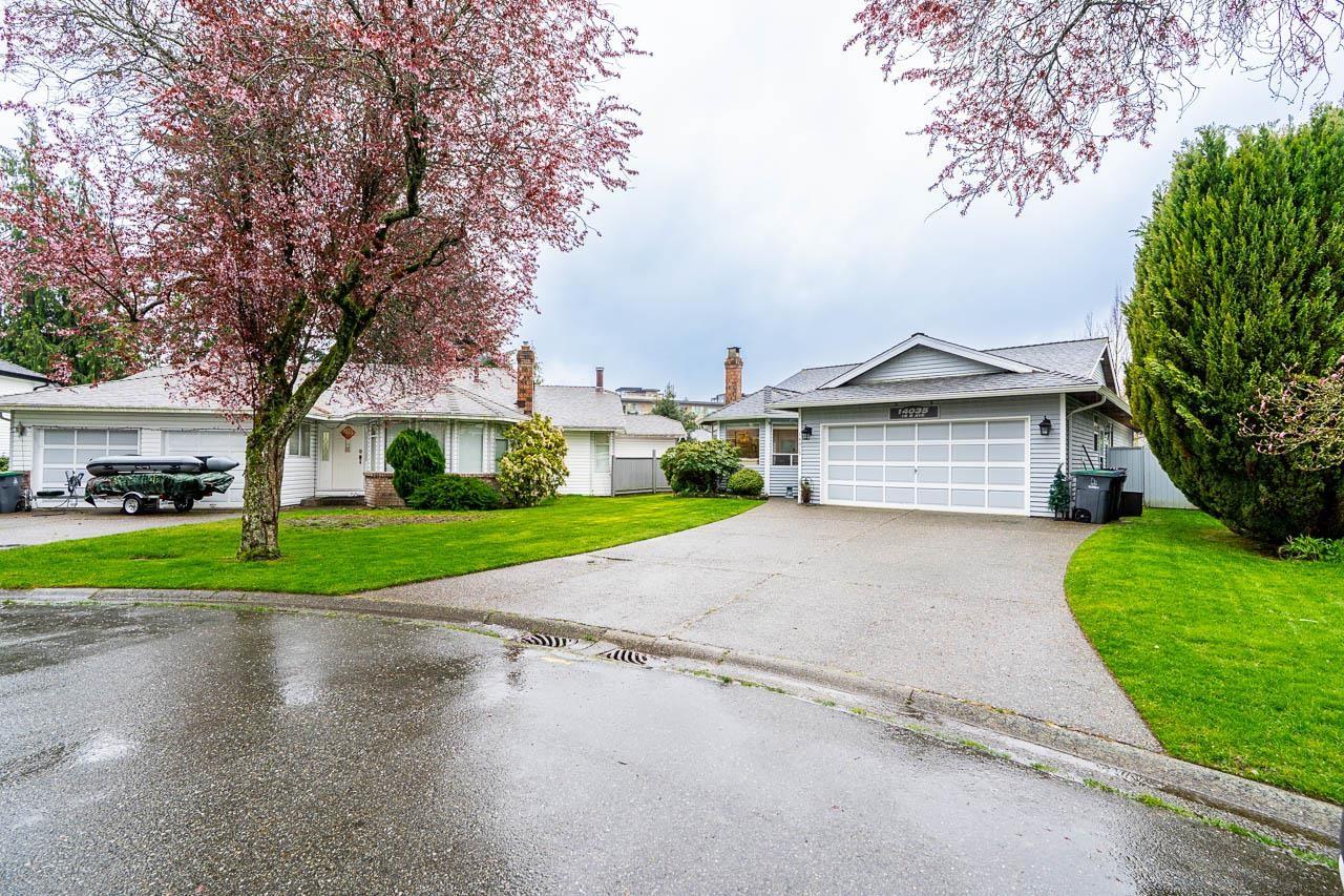 14035 16b Avenue, Surrey, British Columbia  V4A 8K3 - Photo 2 - R3107780