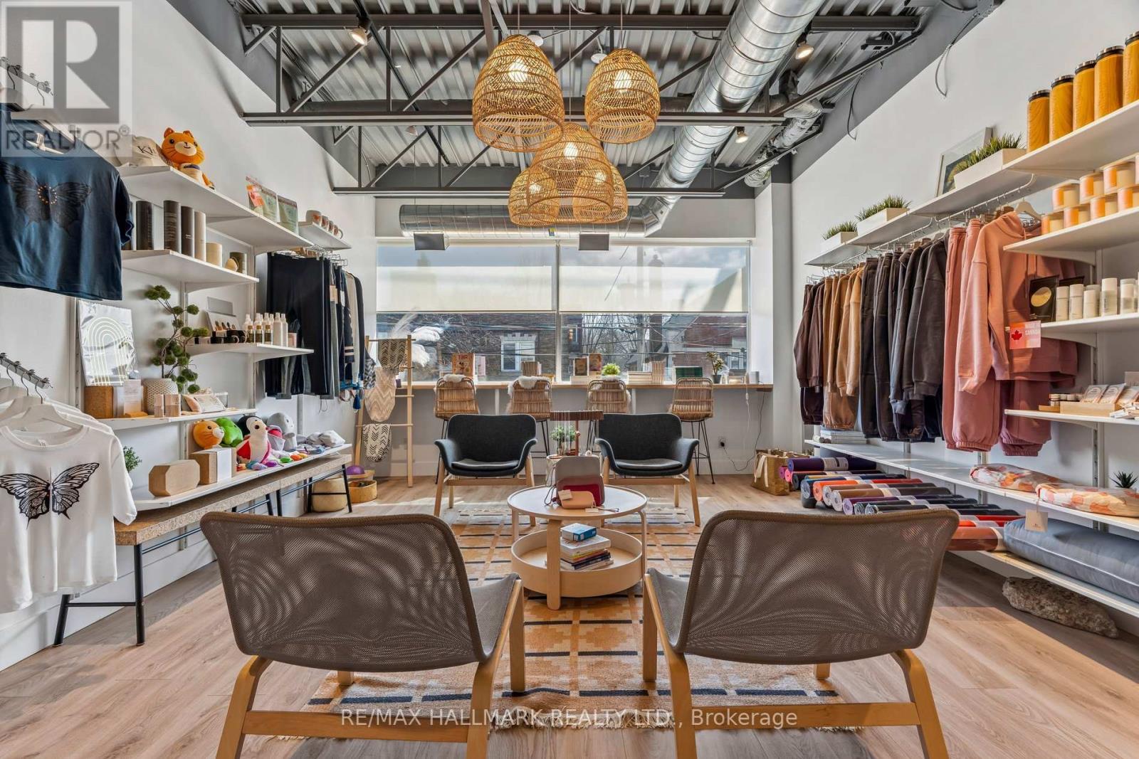 2034 Queen Street E, Toronto, Ontario  M4L 1J4 - Photo 10 - E12971510