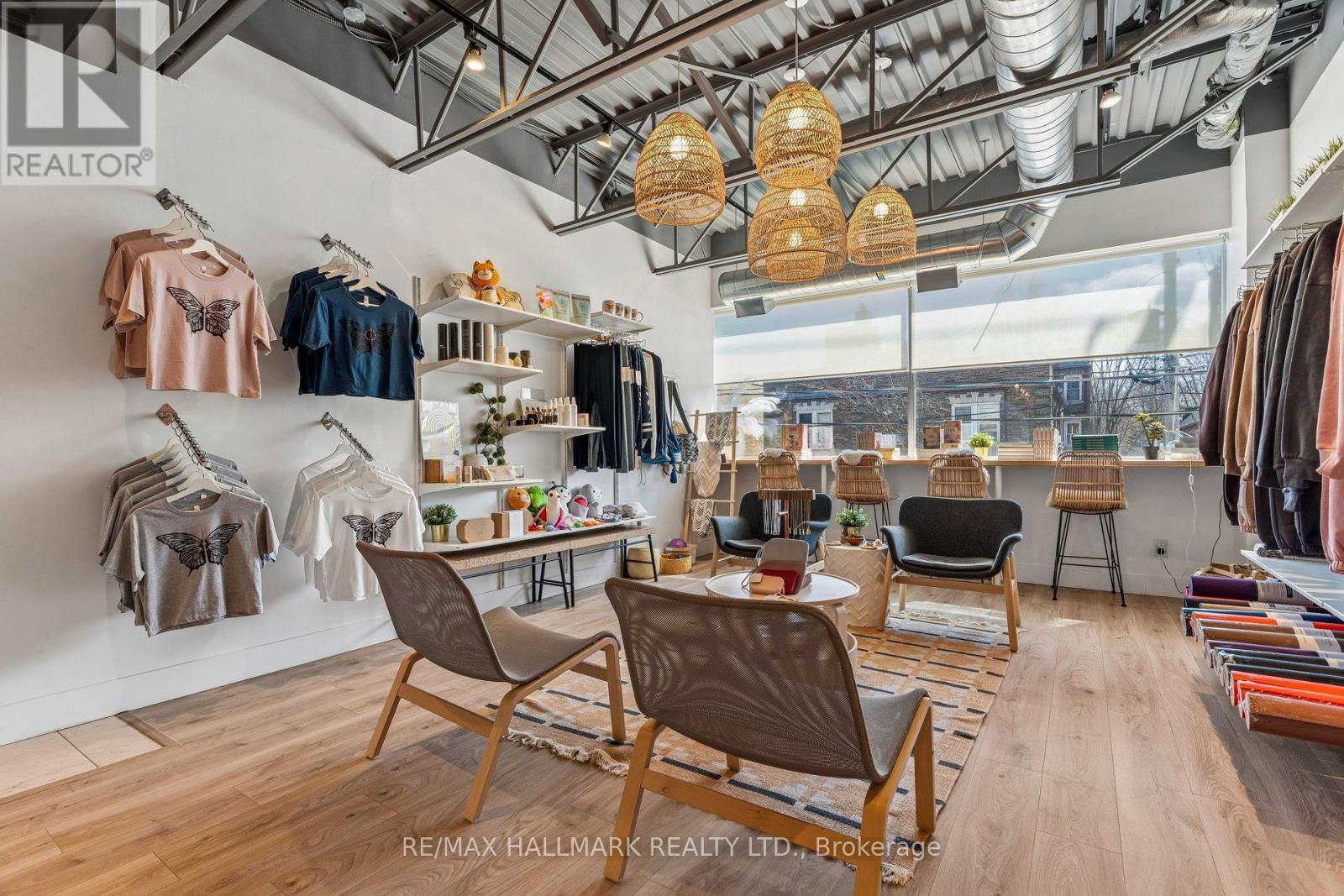 2034 Queen Street E, Toronto, Ontario  M4L 1J4 - Photo 11 - E12971510