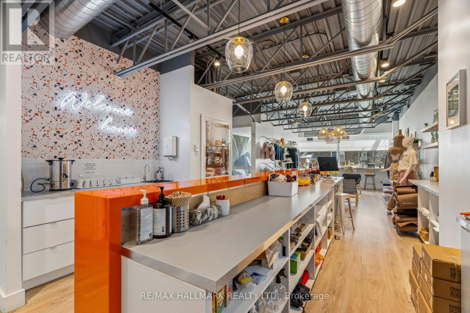 2034 Queen Street E, Toronto, Ontario  M4L 1J4 - Photo 2 - E12971510